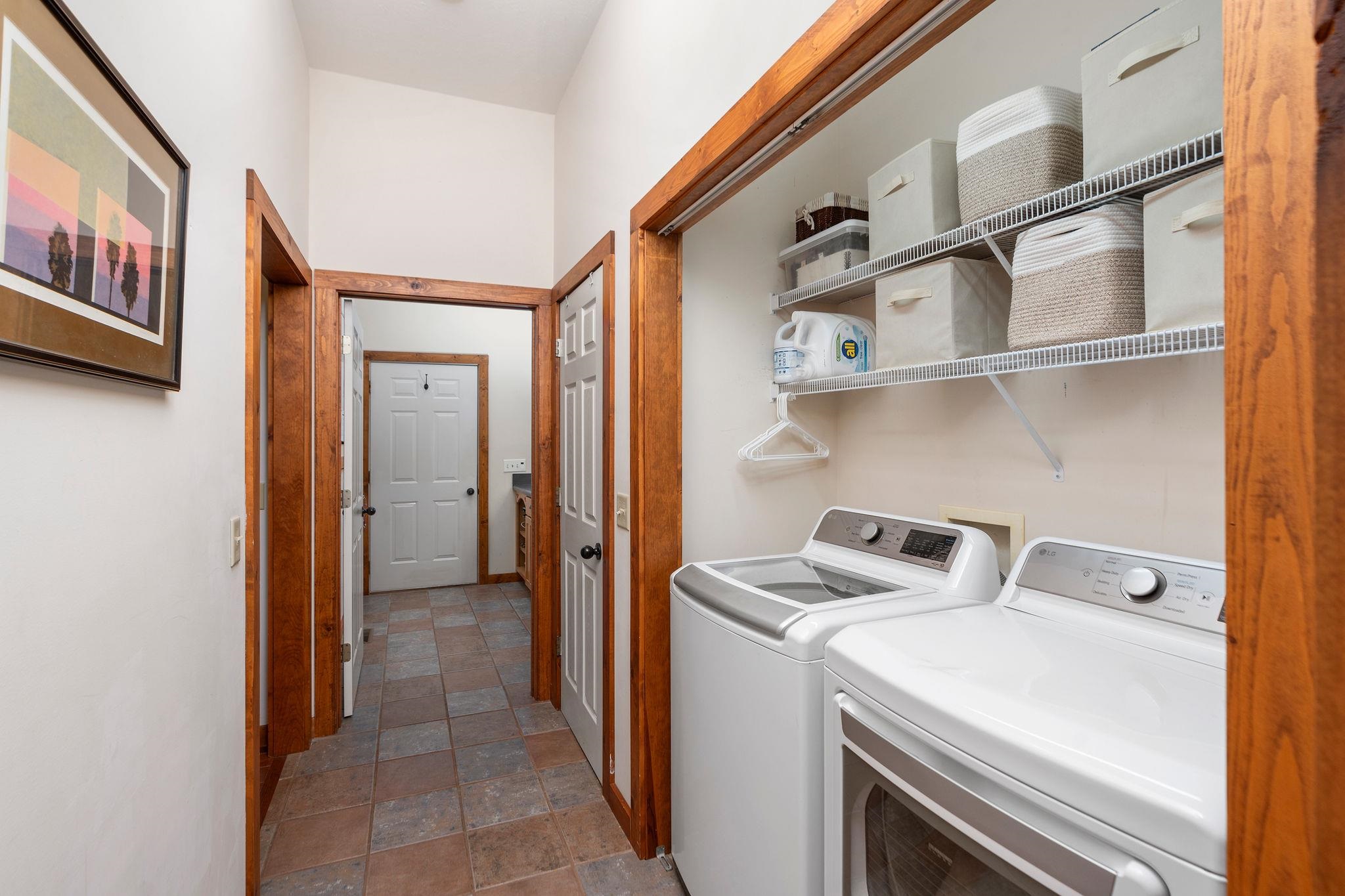 216 LEE ROY RD, GROTTOES, Virginia 24441, 3 Bedrooms Bedrooms, ,3 BathroomsBathrooms,Residential,Kingsfolde,216 LEE ROY RD,664496 MLS # 664496