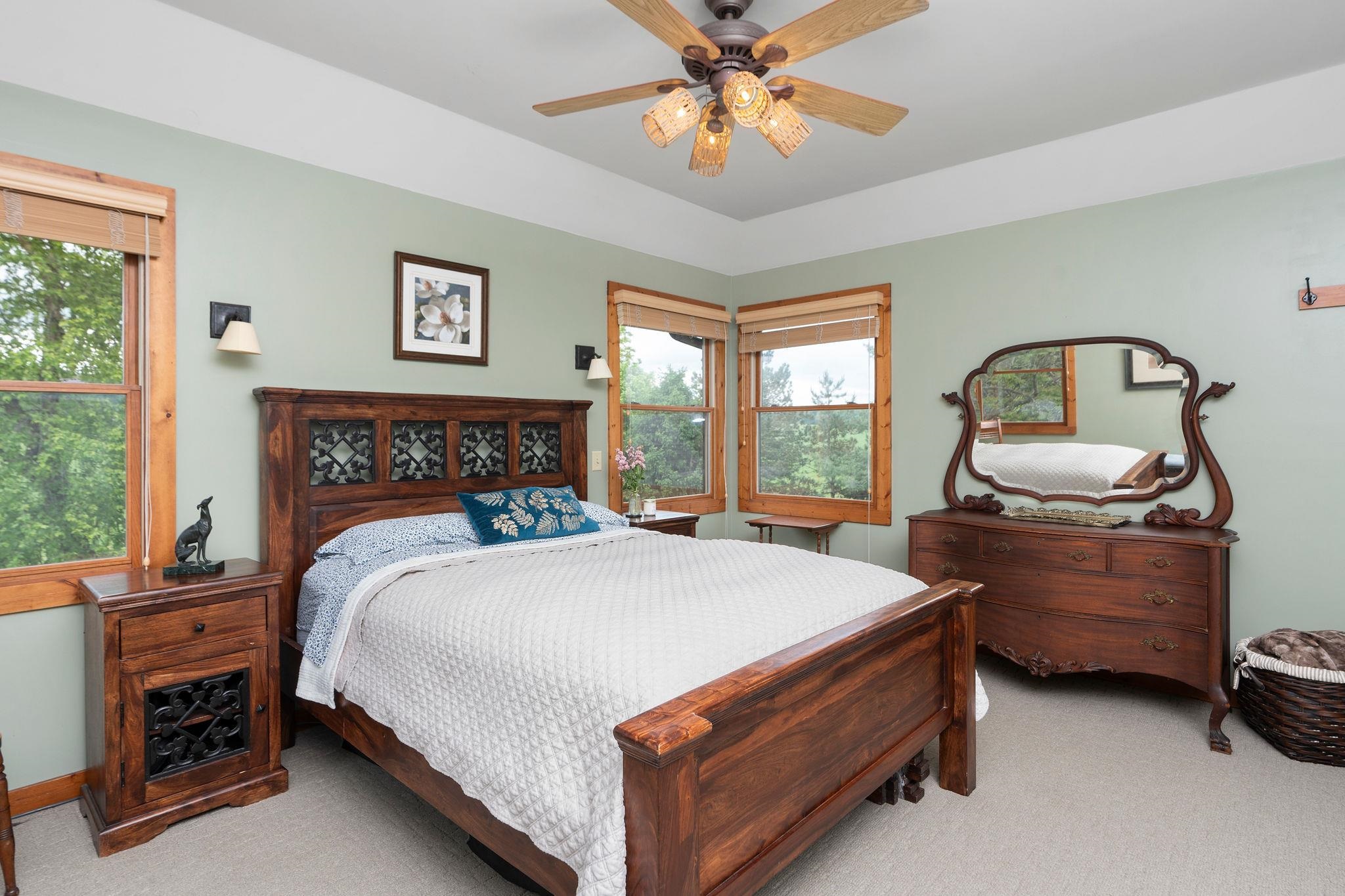 216 LEE ROY RD, GROTTOES, Virginia 24441, 3 Bedrooms Bedrooms, ,3 BathroomsBathrooms,Residential,Kingsfolde,216 LEE ROY RD,664496 MLS # 664496