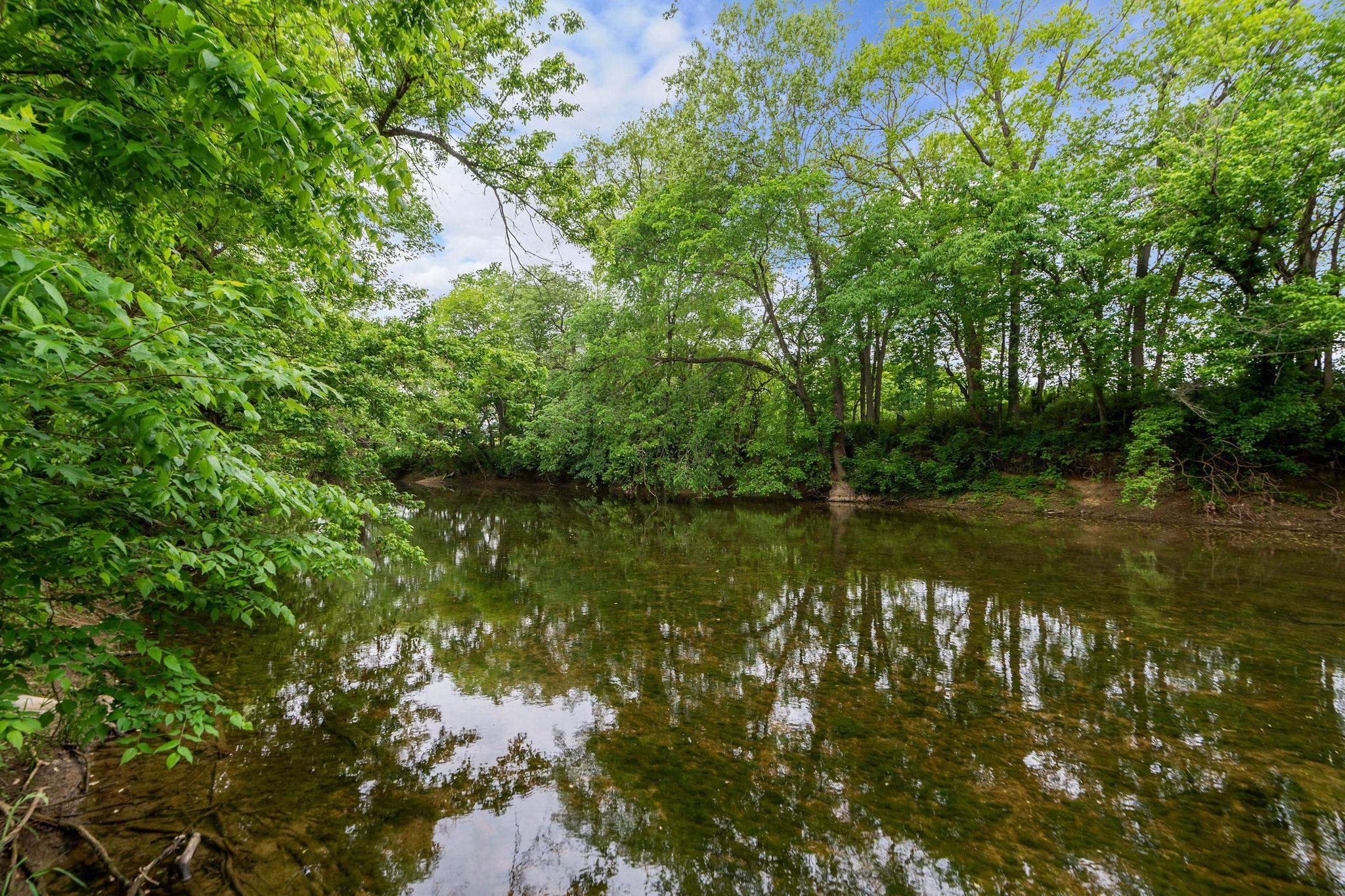 216 LEE ROY RD, GROTTOES, Virginia 24441, 3 Bedrooms Bedrooms, ,3 BathroomsBathrooms,Residential,Kingsfolde,216 LEE ROY RD,664496 MLS # 664496