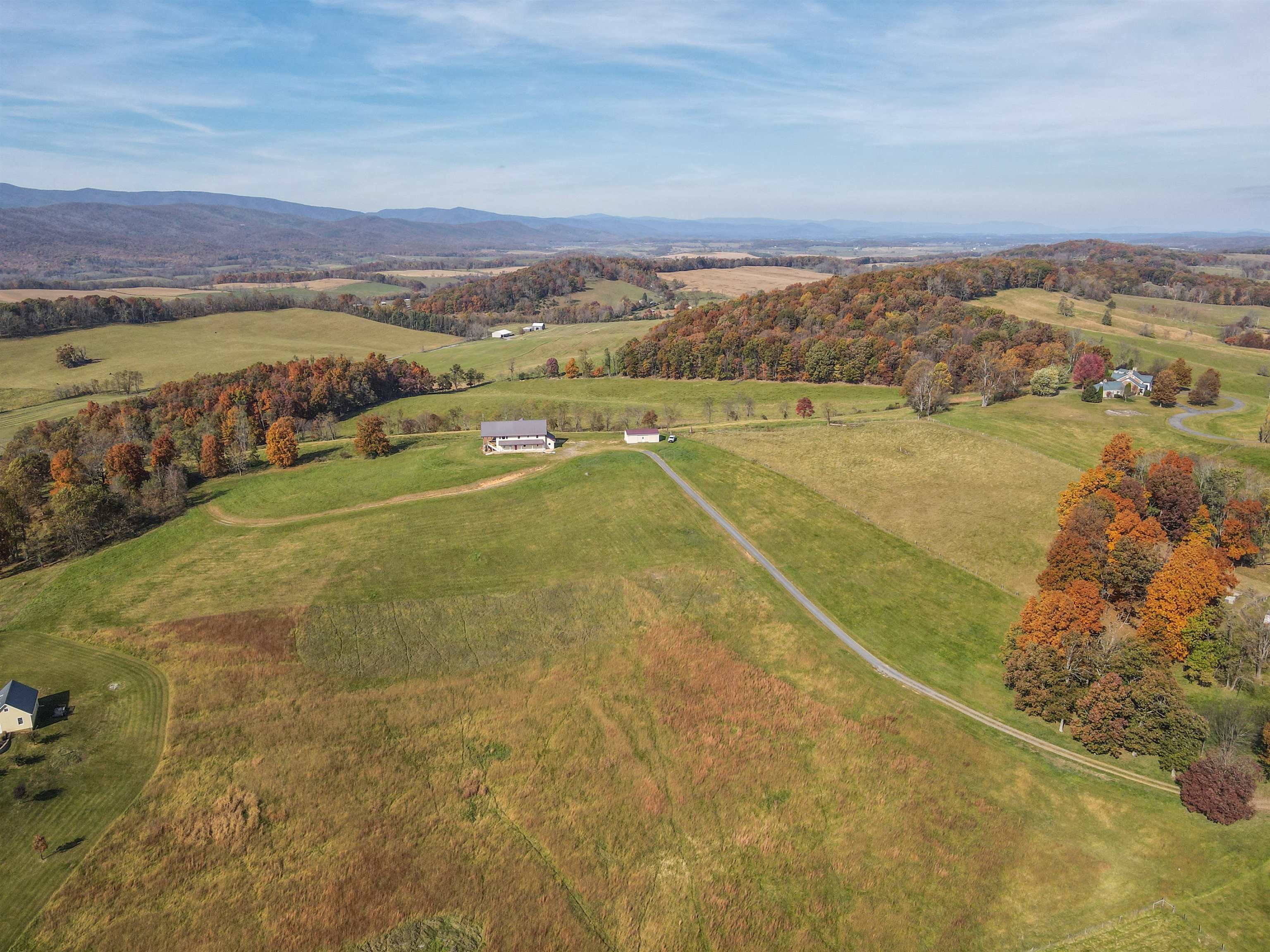 473 SHIREY RD, MIDDLEBROOK, Virginia 24459, 2 Bedrooms Bedrooms, ,2 BathroomsBathrooms,Residential,473 SHIREY RD,664499 MLS # 664499