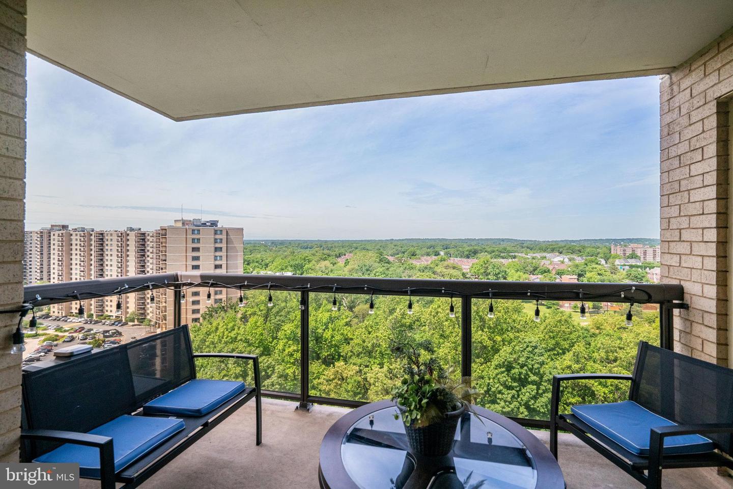 203 YOAKUM PKWY #1807, ALEXANDRIA, Virginia 22304, 2 Bedrooms Bedrooms, ,2 BathroomsBathrooms,Residential,For sale,203 YOAKUM PKWY #1807,VAAX2043990 MLS # VAAX2043990