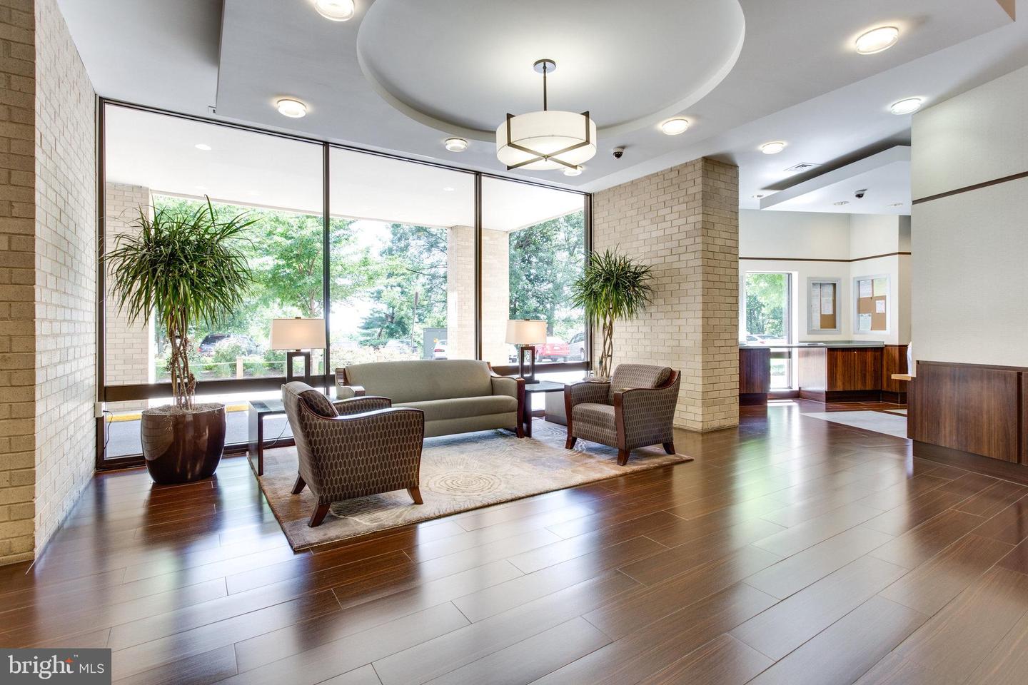 203 YOAKUM PKWY #1807, ALEXANDRIA, Virginia 22304, 2 Bedrooms Bedrooms, ,2 BathroomsBathrooms,Residential,For sale,203 YOAKUM PKWY #1807,VAAX2043990 MLS # VAAX2043990