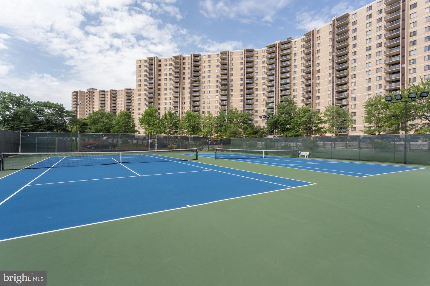 203 YOAKUM PKWY #1807, ALEXANDRIA, Virginia 22304, 2 Bedrooms Bedrooms, ,2 BathroomsBathrooms,Residential,For sale,203 YOAKUM PKWY #1807,VAAX2043990 MLS # VAAX2043990
