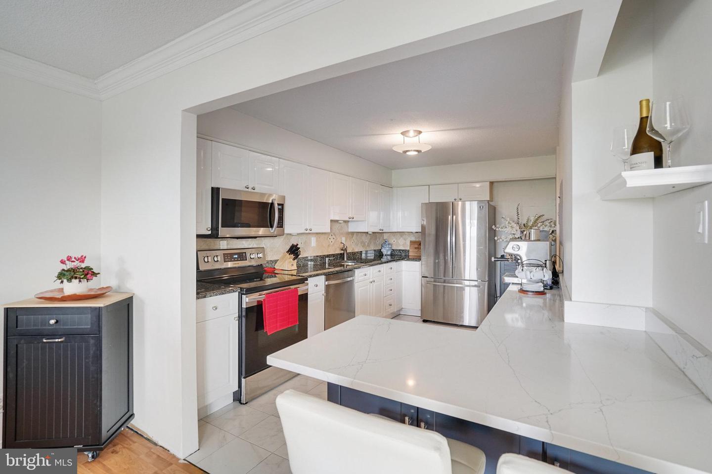 203 YOAKUM PKWY #1807, ALEXANDRIA, Virginia 22304, 2 Bedrooms Bedrooms, ,2 BathroomsBathrooms,Residential,For sale,203 YOAKUM PKWY #1807,VAAX2043990 MLS # VAAX2043990