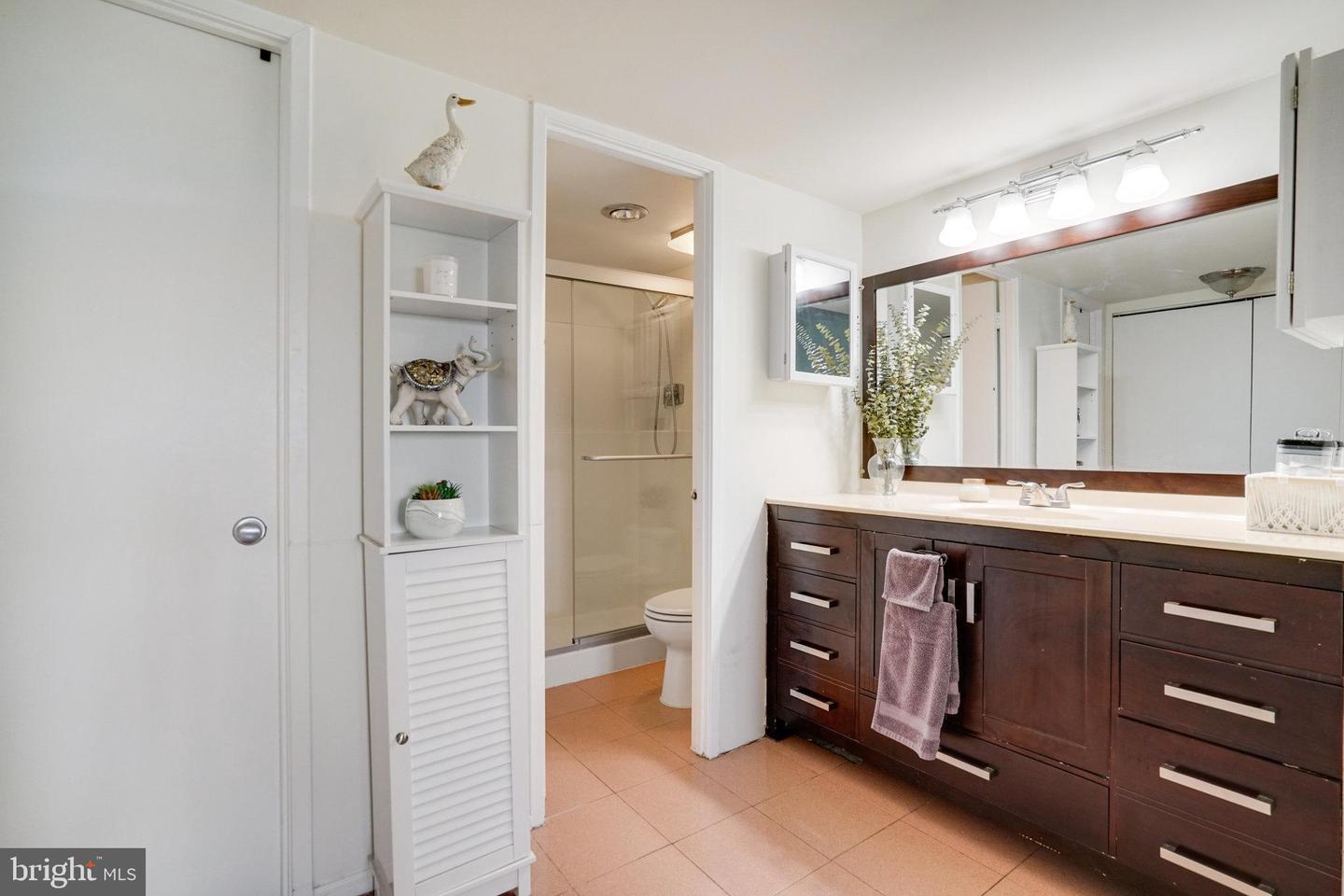 203 YOAKUM PKWY #1807, ALEXANDRIA, Virginia 22304, 2 Bedrooms Bedrooms, ,2 BathroomsBathrooms,Residential,For sale,203 YOAKUM PKWY #1807,VAAX2043990 MLS # VAAX2043990