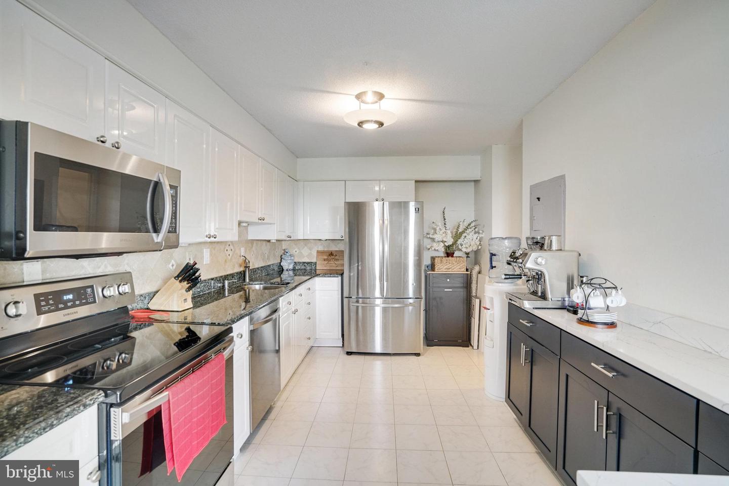 203 YOAKUM PKWY #1807, ALEXANDRIA, Virginia 22304, 2 Bedrooms Bedrooms, ,2 BathroomsBathrooms,Residential,For sale,203 YOAKUM PKWY #1807,VAAX2043990 MLS # VAAX2043990