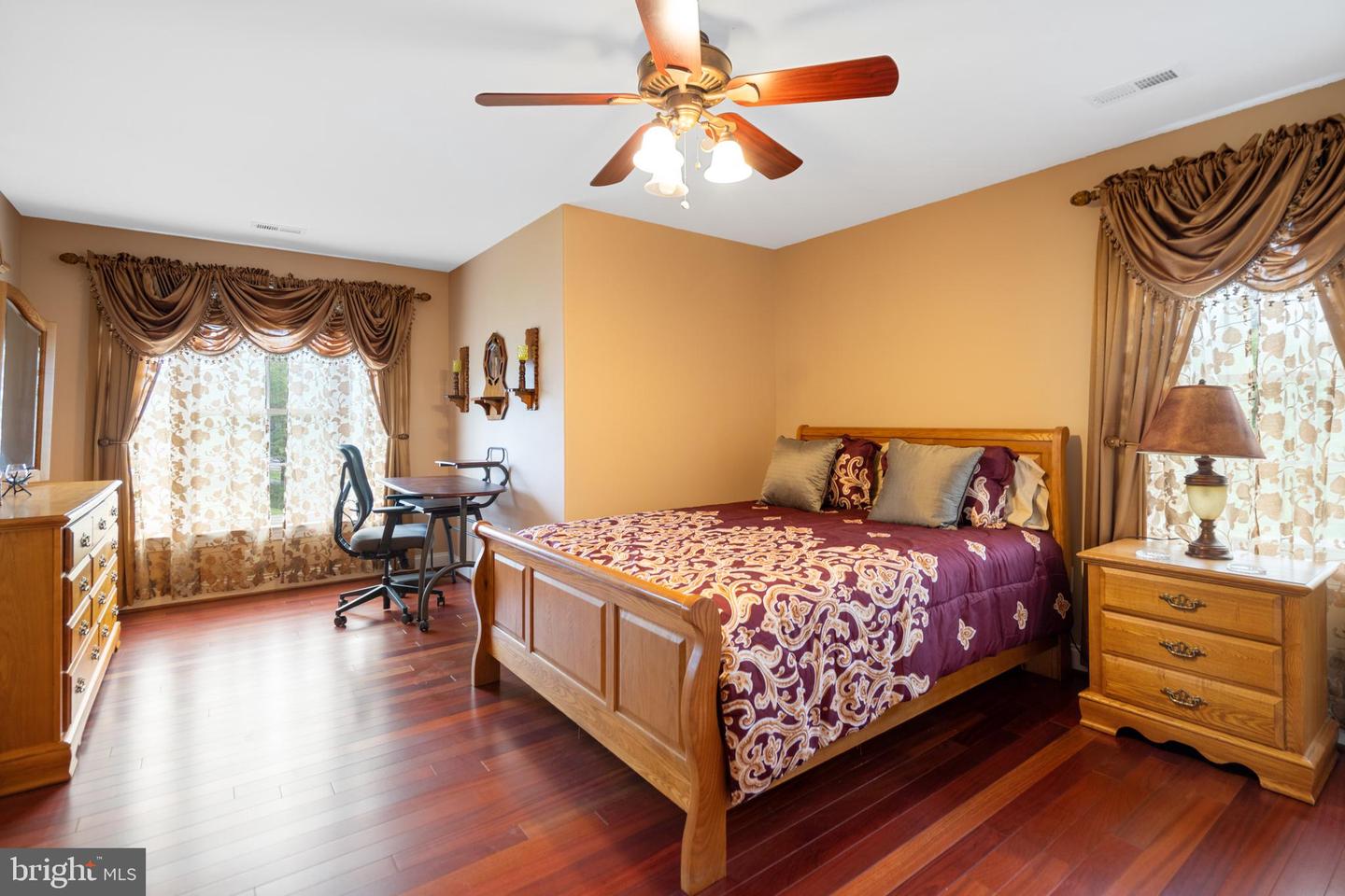1 PINKERTON CT, STAFFORD, Virginia 22554, 5 Bedrooms Bedrooms, ,4 BathroomsBathrooms,Residential,For sale,1 PINKERTON CT,VAST2037762 MLS # VAST2037762