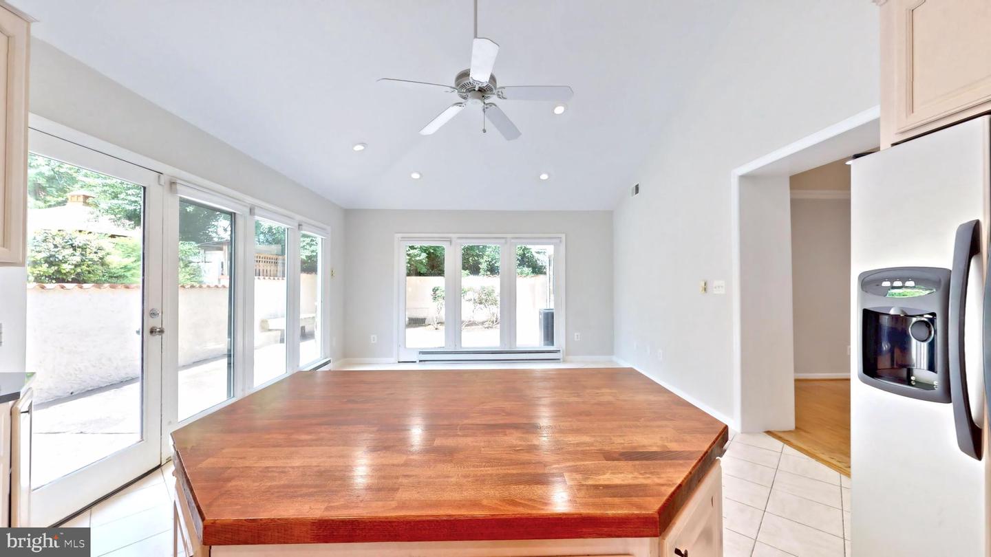 408 VIRGINIA AVE, ALEXANDRIA, Virginia 22302, 3 Bedrooms Bedrooms, ,3 BathroomsBathrooms,Residential,For sale,408 VIRGINIA AVE,VAAX2044040 MLS # VAAX2044040
