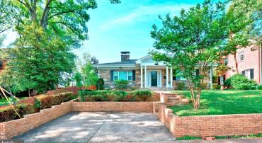 408 VIRGINIA AVE, ALEXANDRIA, Virginia 22302, 3 Bedrooms Bedrooms, ,3 BathroomsBathrooms,Residential,For sale,408 VIRGINIA AVE,VAAX2044040 MLS # VAAX2044040