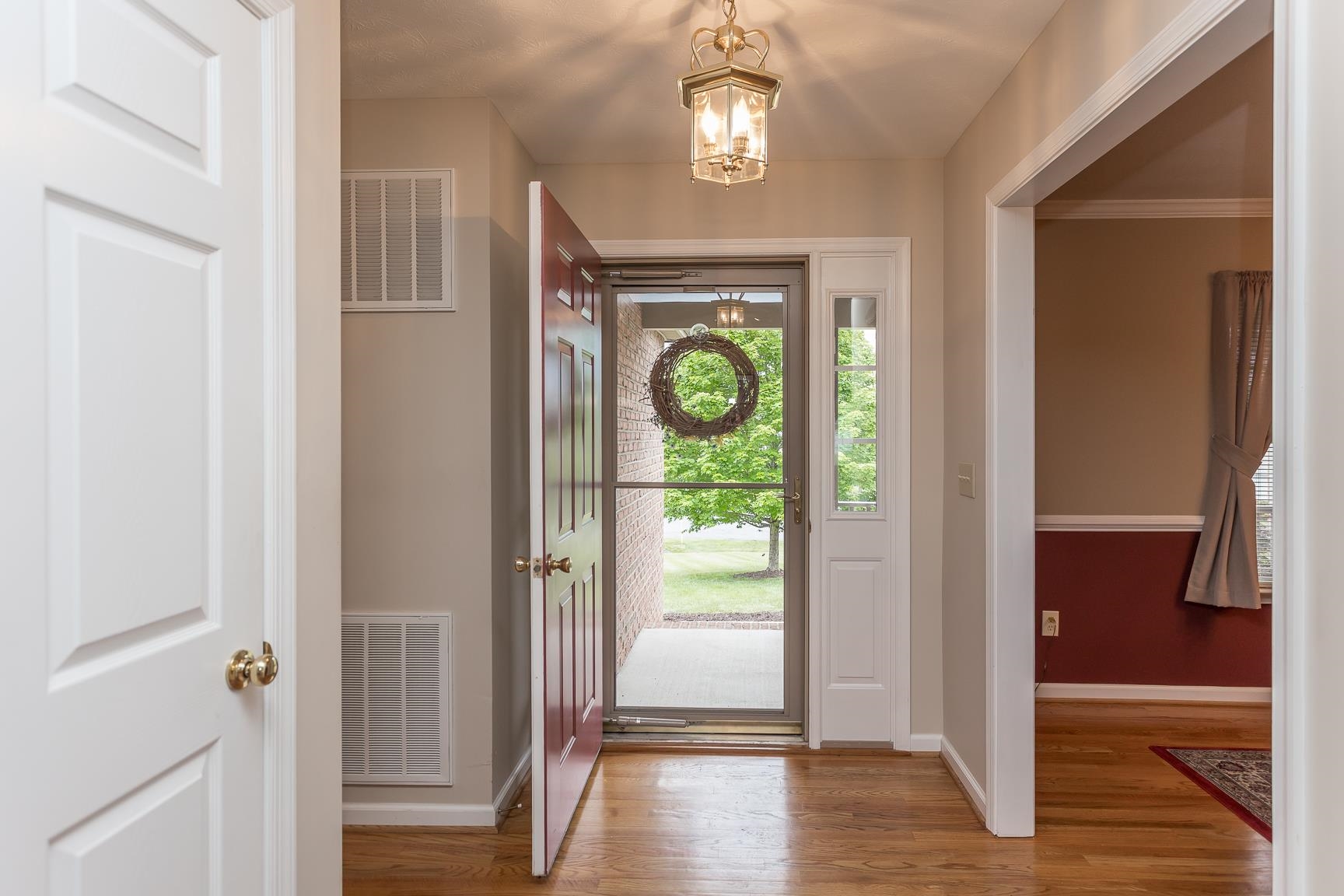 5 HIDDEN VALLEY CT, FISHERSVILLE, Virginia 22939, 3 Bedrooms Bedrooms, ,2 BathroomsBathrooms,Residential,5 HIDDEN VALLEY CT,664508 MLS # 664508