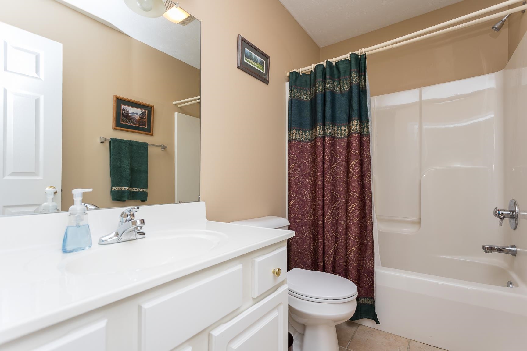 5 HIDDEN VALLEY CT, FISHERSVILLE, Virginia 22939, 3 Bedrooms Bedrooms, ,2 BathroomsBathrooms,Residential,5 HIDDEN VALLEY CT,664508 MLS # 664508
