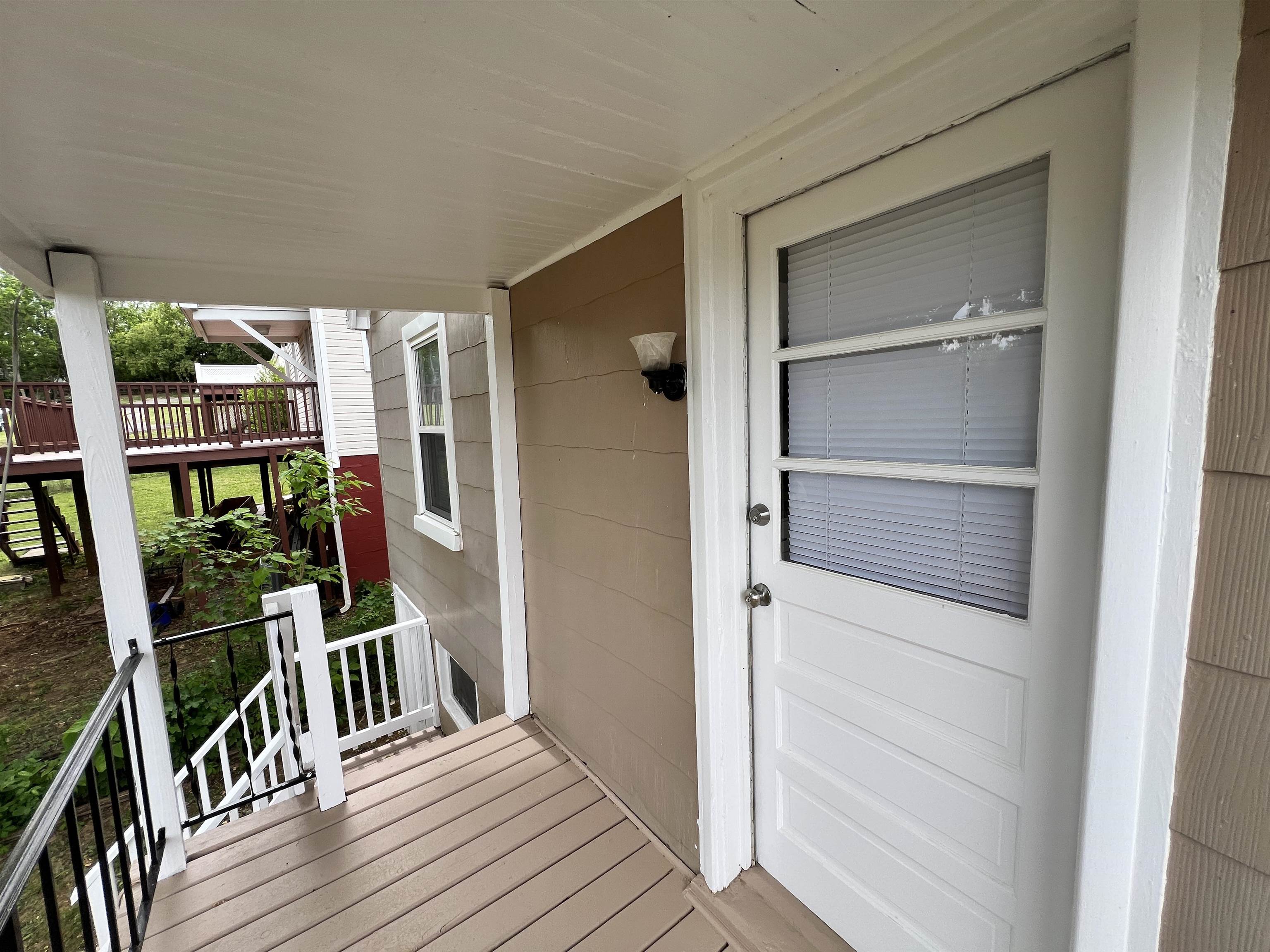 2522 BATH ST, STAUNTON, Virginia 24401, 2 Bedrooms Bedrooms, ,1 BathroomBathrooms,Residential,2522 Bath St,2522 BATH ST,664515 MLS # 664515