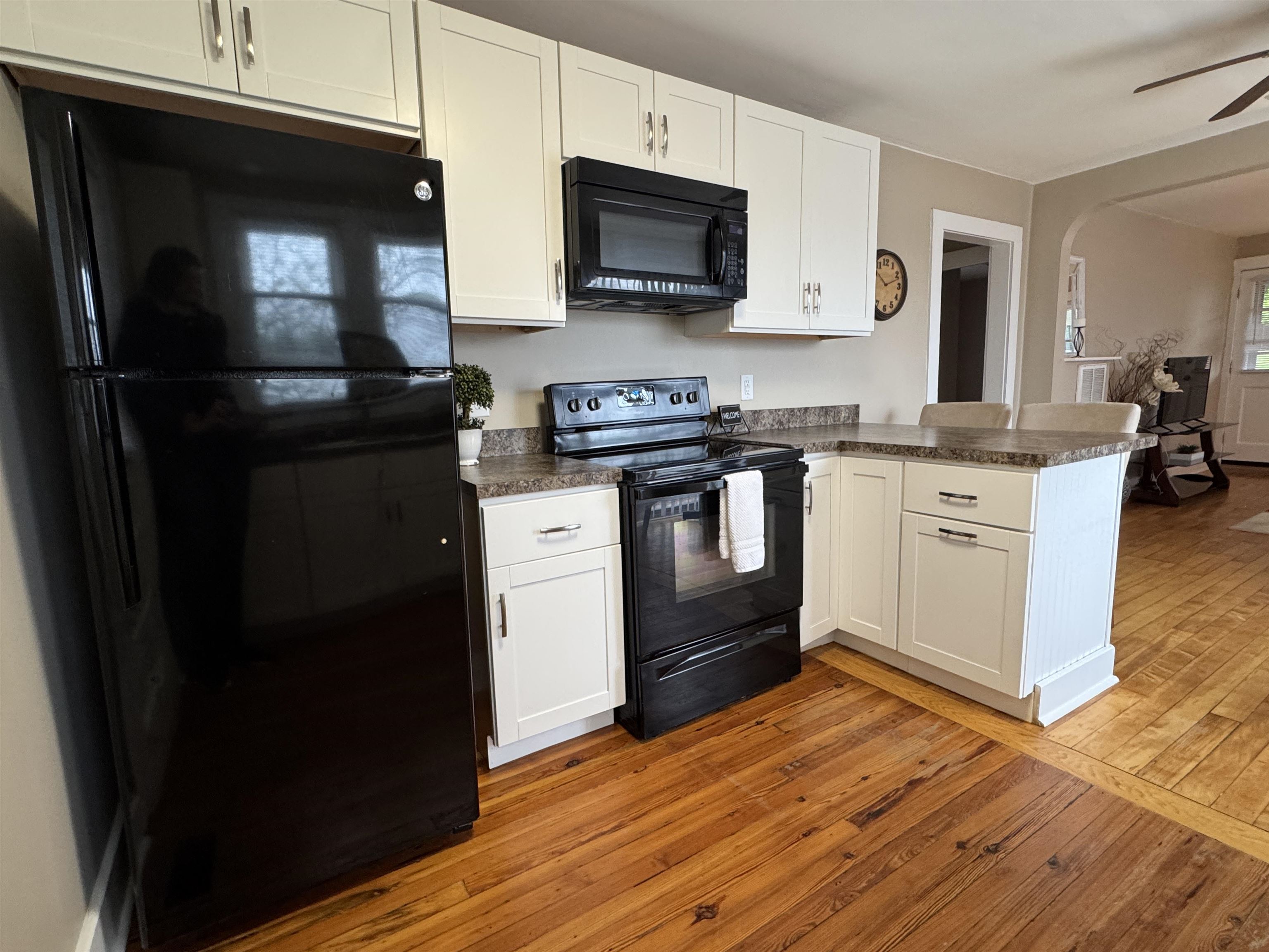 2522 BATH ST, STAUNTON, Virginia 24401, 2 Bedrooms Bedrooms, ,1 BathroomBathrooms,Residential,2522 Bath St,2522 BATH ST,664515 MLS # 664515