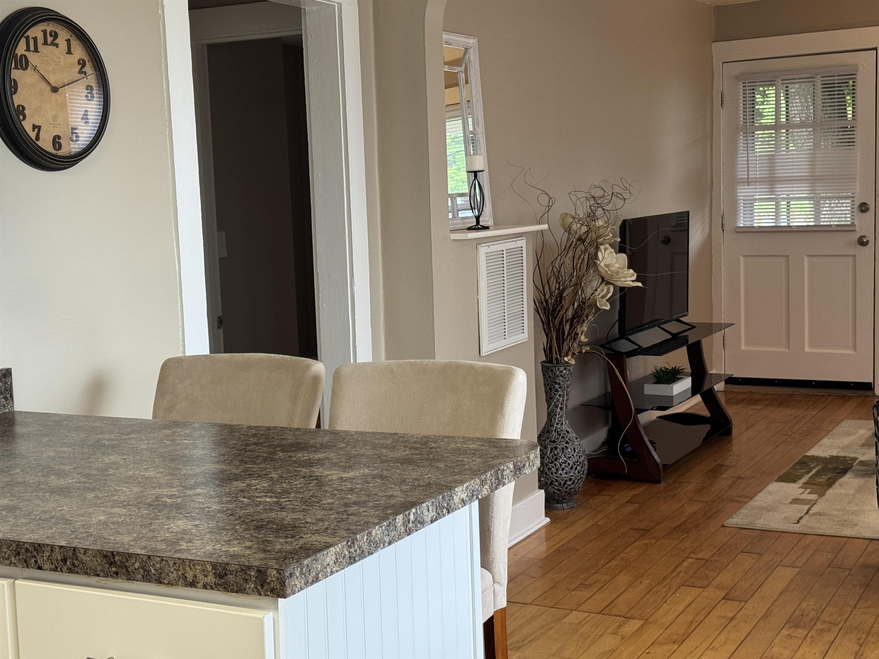 2522 BATH ST, STAUNTON, Virginia 24401, 2 Bedrooms Bedrooms, ,1 BathroomBathrooms,Residential,2522 Bath St,2522 BATH ST,664515 MLS # 664515