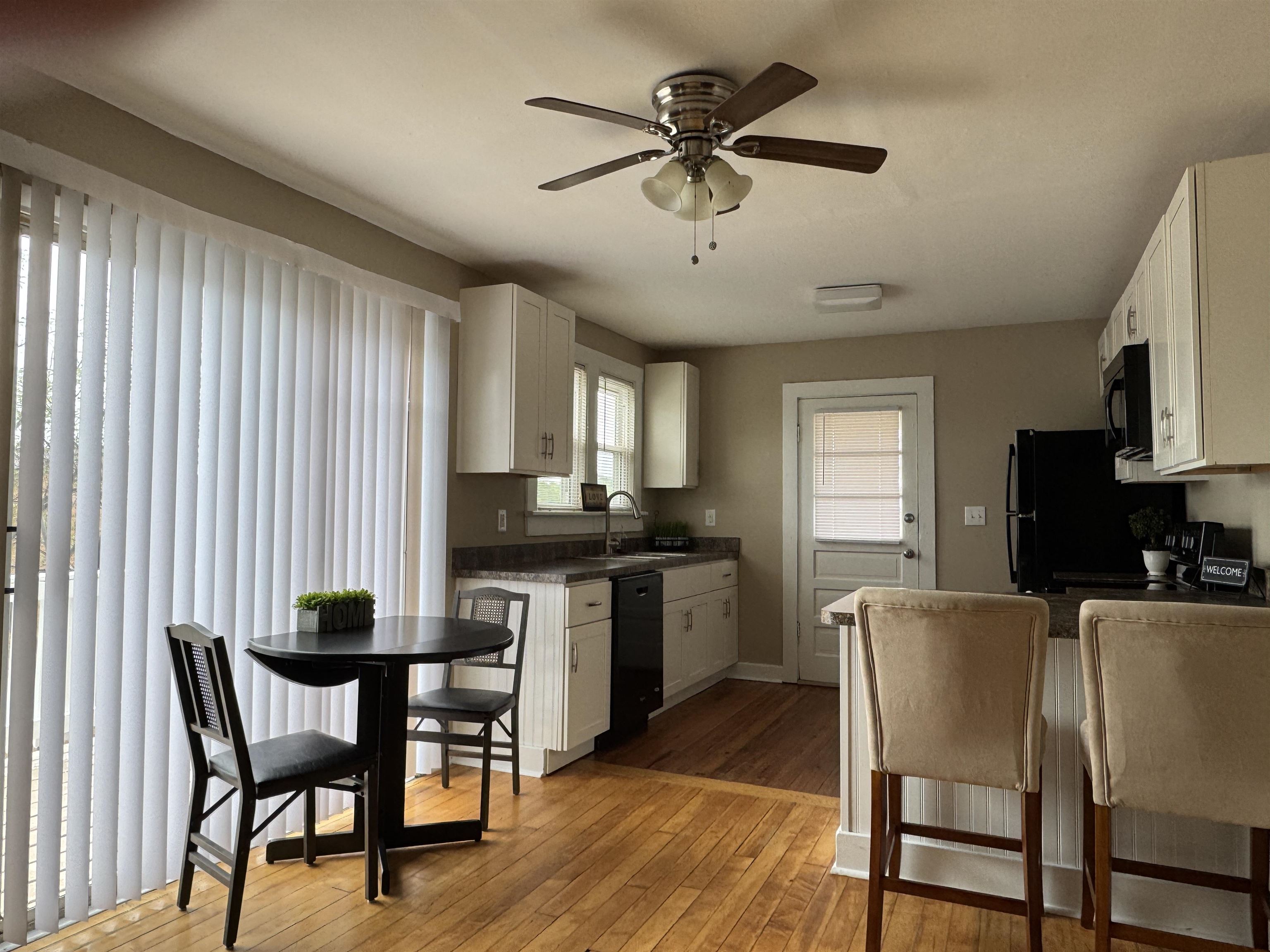 2522 BATH ST, STAUNTON, Virginia 24401, 2 Bedrooms Bedrooms, ,1 BathroomBathrooms,Residential,2522 Bath St,2522 BATH ST,664515 MLS # 664515