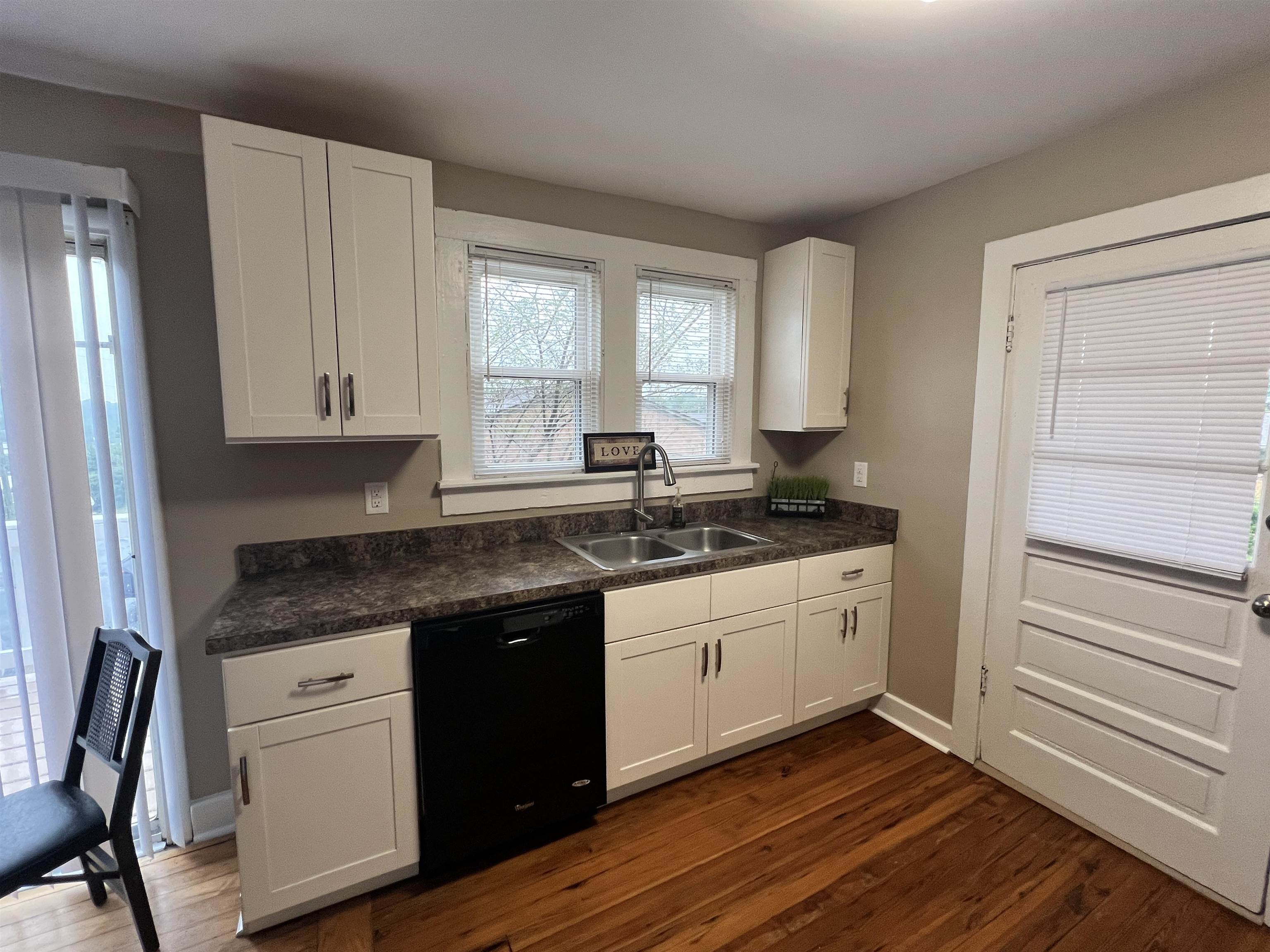 2522 BATH ST, STAUNTON, Virginia 24401, 2 Bedrooms Bedrooms, ,1 BathroomBathrooms,Residential,2522 Bath St,2522 BATH ST,664515 MLS # 664515
