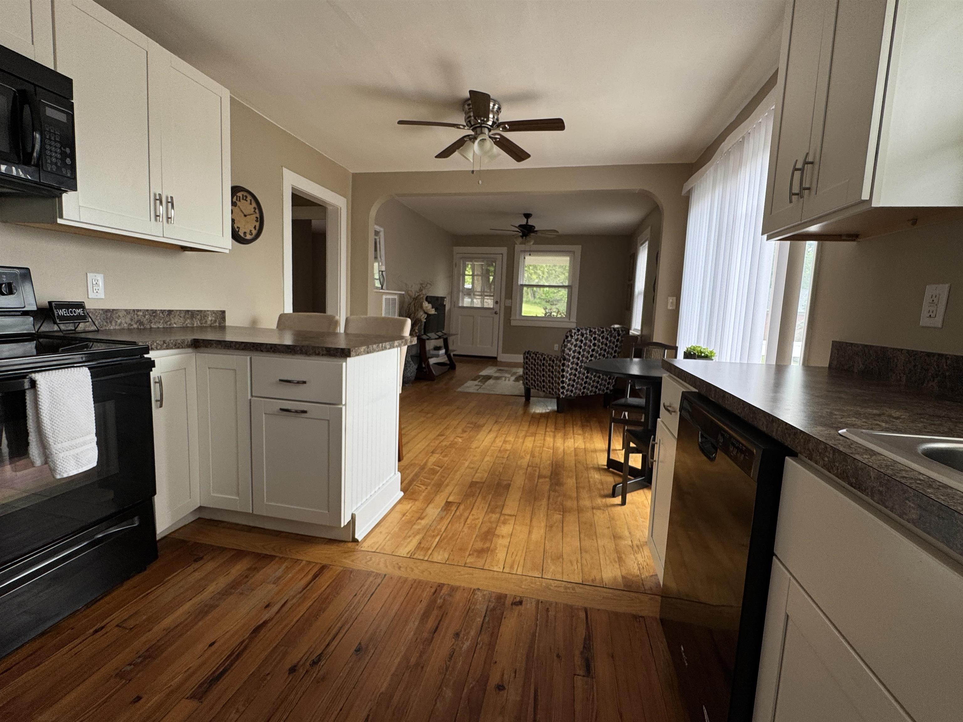 2522 BATH ST, STAUNTON, Virginia 24401, 2 Bedrooms Bedrooms, ,1 BathroomBathrooms,Residential,2522 Bath St,2522 BATH ST,664515 MLS # 664515