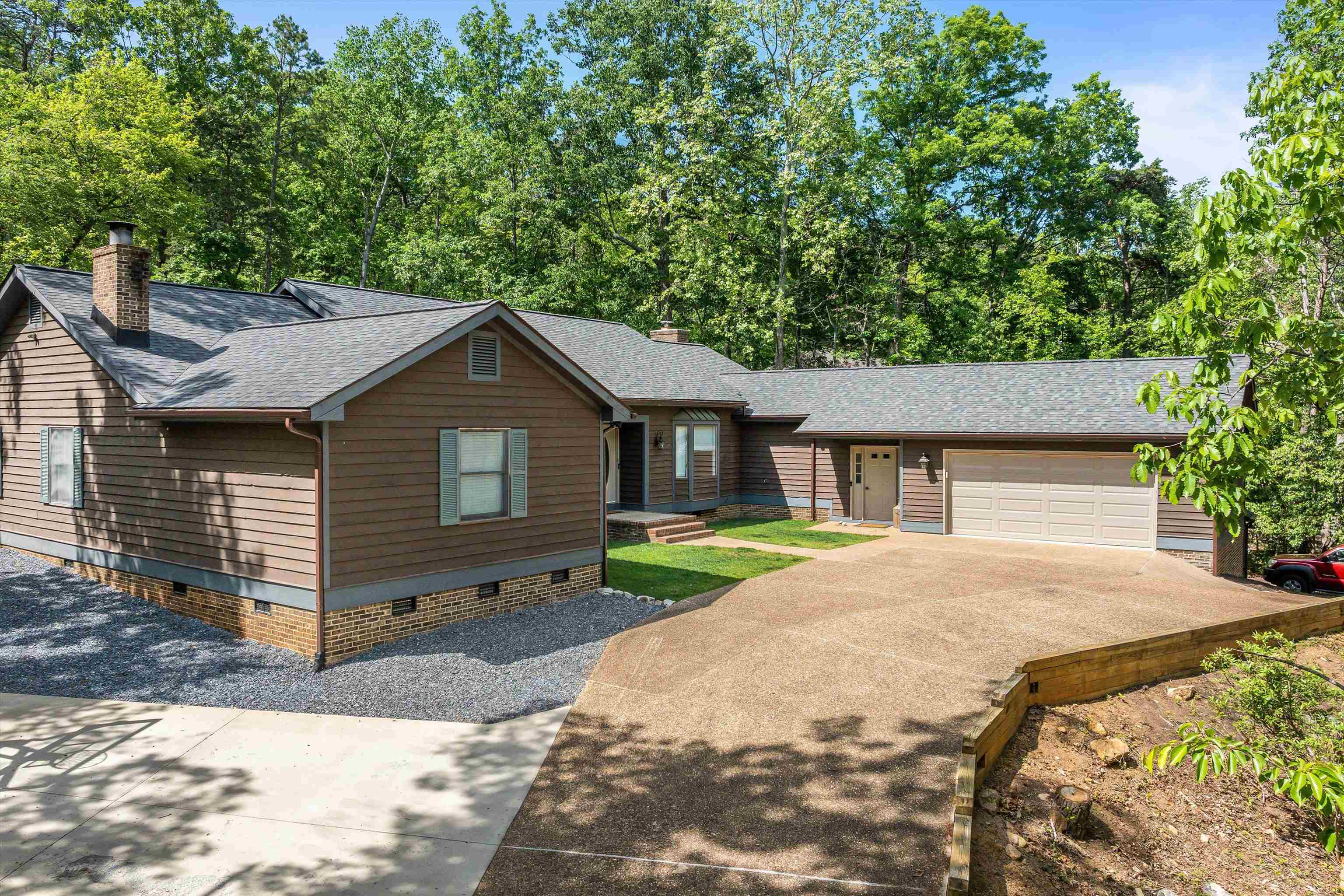 115 PHEASANT RD, MCGAHEYSVILLE, Virginia 22840, 4 Bedrooms Bedrooms, ,3 BathroomsBathrooms,Residential,115 PHEASANT RD,664526 MLS # 664526