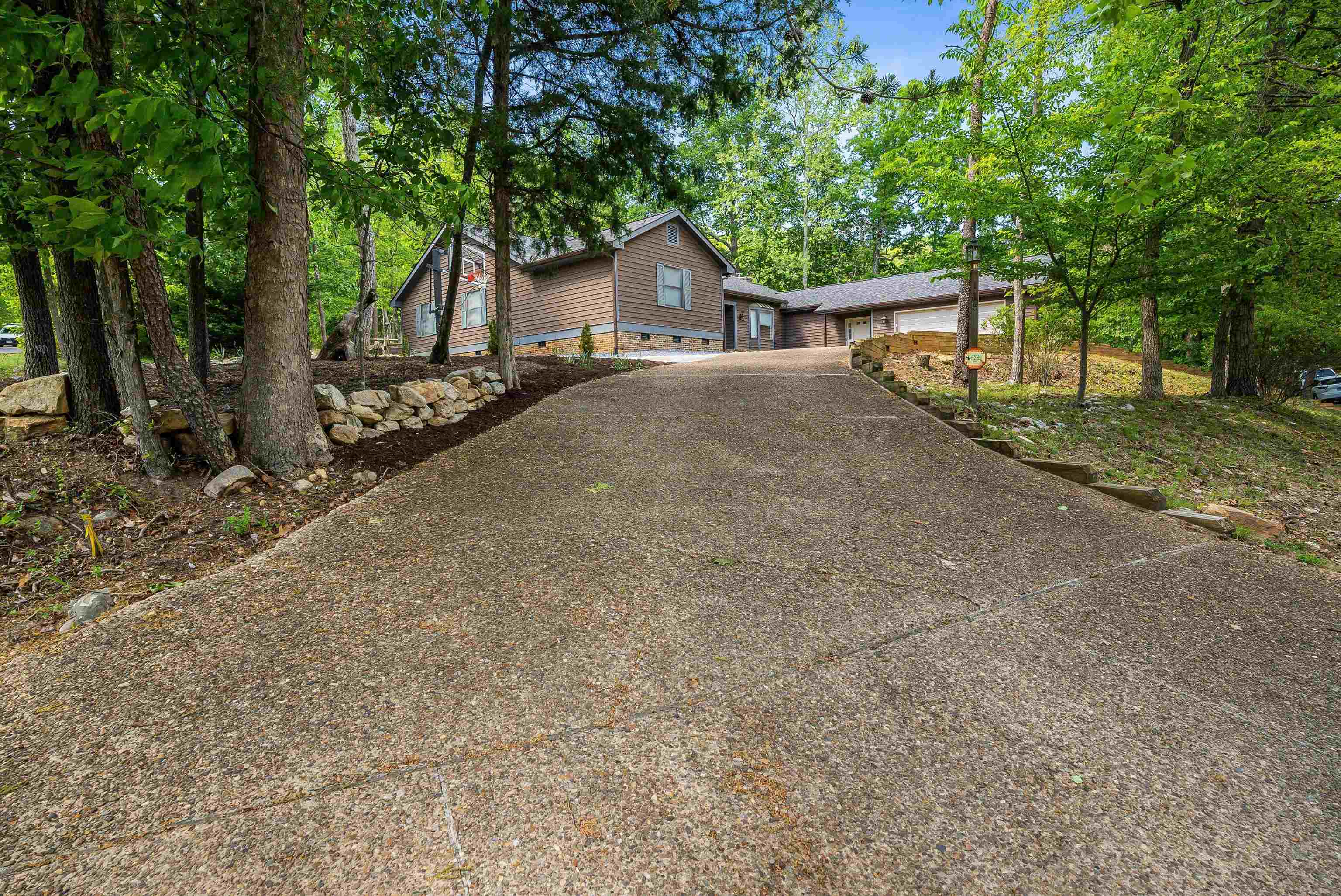 115 PHEASANT RD, MCGAHEYSVILLE, Virginia 22840, 4 Bedrooms Bedrooms, ,3 BathroomsBathrooms,Residential,115 PHEASANT RD,664526 MLS # 664526