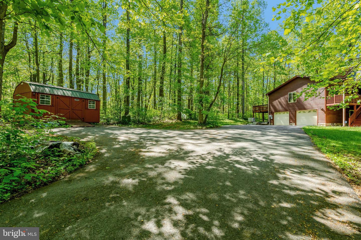 2942 FREEZELAND RD, LINDEN, Virginia 22642, 4 Bedrooms Bedrooms, ,3 BathroomsBathrooms,Residential,For sale,2942 FREEZELAND RD,VAWR2010896 MLS # VAWR2010896