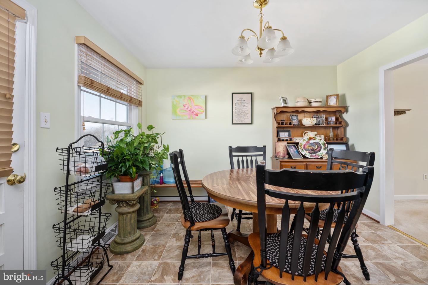 348 POPLAR RD, FREDERICKSBURG, Virginia 22406, 4 Bedrooms Bedrooms, ,2 BathroomsBathrooms,Residential,For sale,348 POPLAR RD,VAST2037828 MLS # VAST2037828