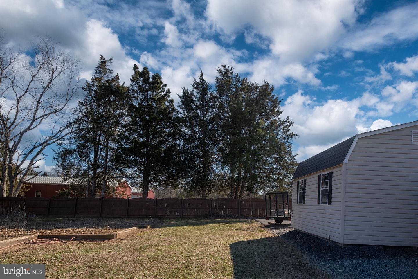 348 POPLAR RD, FREDERICKSBURG, Virginia 22406, 4 Bedrooms Bedrooms, ,2 BathroomsBathrooms,Residential,For sale,348 POPLAR RD,VAST2037828 MLS # VAST2037828
