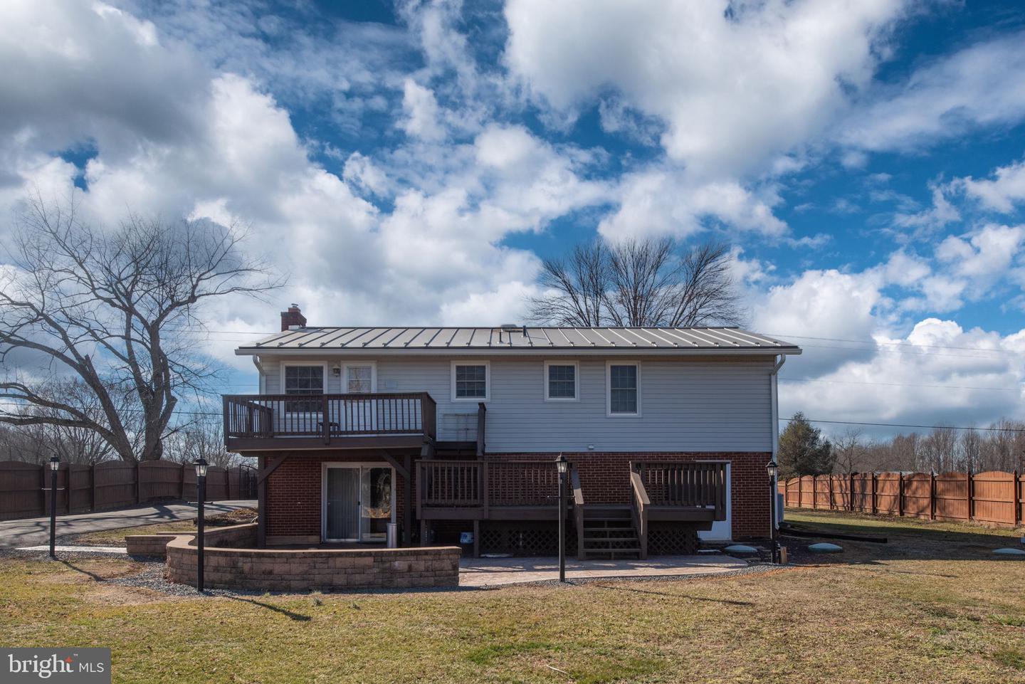 348 POPLAR RD, FREDERICKSBURG, Virginia 22406, 4 Bedrooms Bedrooms, ,2 BathroomsBathrooms,Residential,For sale,348 POPLAR RD,VAST2037828 MLS # VAST2037828