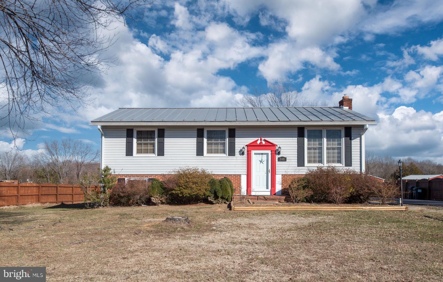 348 POPLAR RD, FREDERICKSBURG, Virginia 22406, 4 Bedrooms Bedrooms, ,2 BathroomsBathrooms,Residential,For sale,348 POPLAR RD,VAST2037828 MLS # VAST2037828