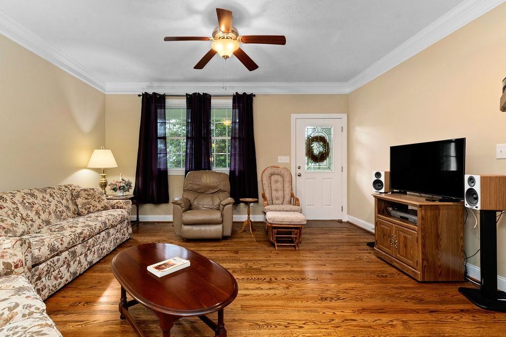 117 VILLA VIEW DR, STAUNTON, Virginia 24401, 3 Bedrooms Bedrooms, ,2 BathroomsBathrooms,Residential,117 VILLA VIEW DR,664527 MLS # 664527