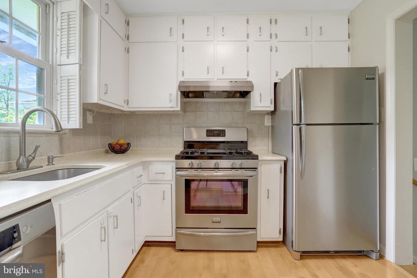 3501 BETA PL, ANNANDALE, Virginia 22003, 3 Bedrooms Bedrooms, ,2 BathroomsBathrooms,Residential,For sale,3501 BETA PL,VAFX2235530 MLS # VAFX2235530