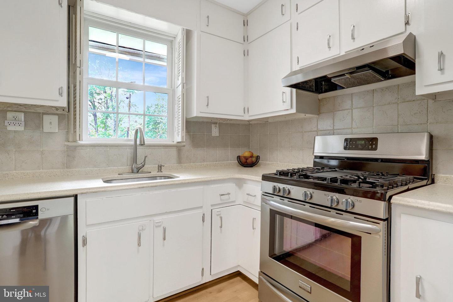 3501 BETA PL, ANNANDALE, Virginia 22003, 3 Bedrooms Bedrooms, ,2 BathroomsBathrooms,Residential,For sale,3501 BETA PL,VAFX2235530 MLS # VAFX2235530