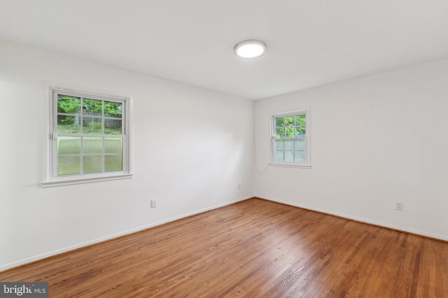 8626 KERRY LN, SPRINGFIELD, Virginia 22152, 4 Bedrooms Bedrooms, ,2 BathroomsBathrooms,Residential,For sale,8626 KERRY LN,VAFX2235688 MLS # VAFX2235688
