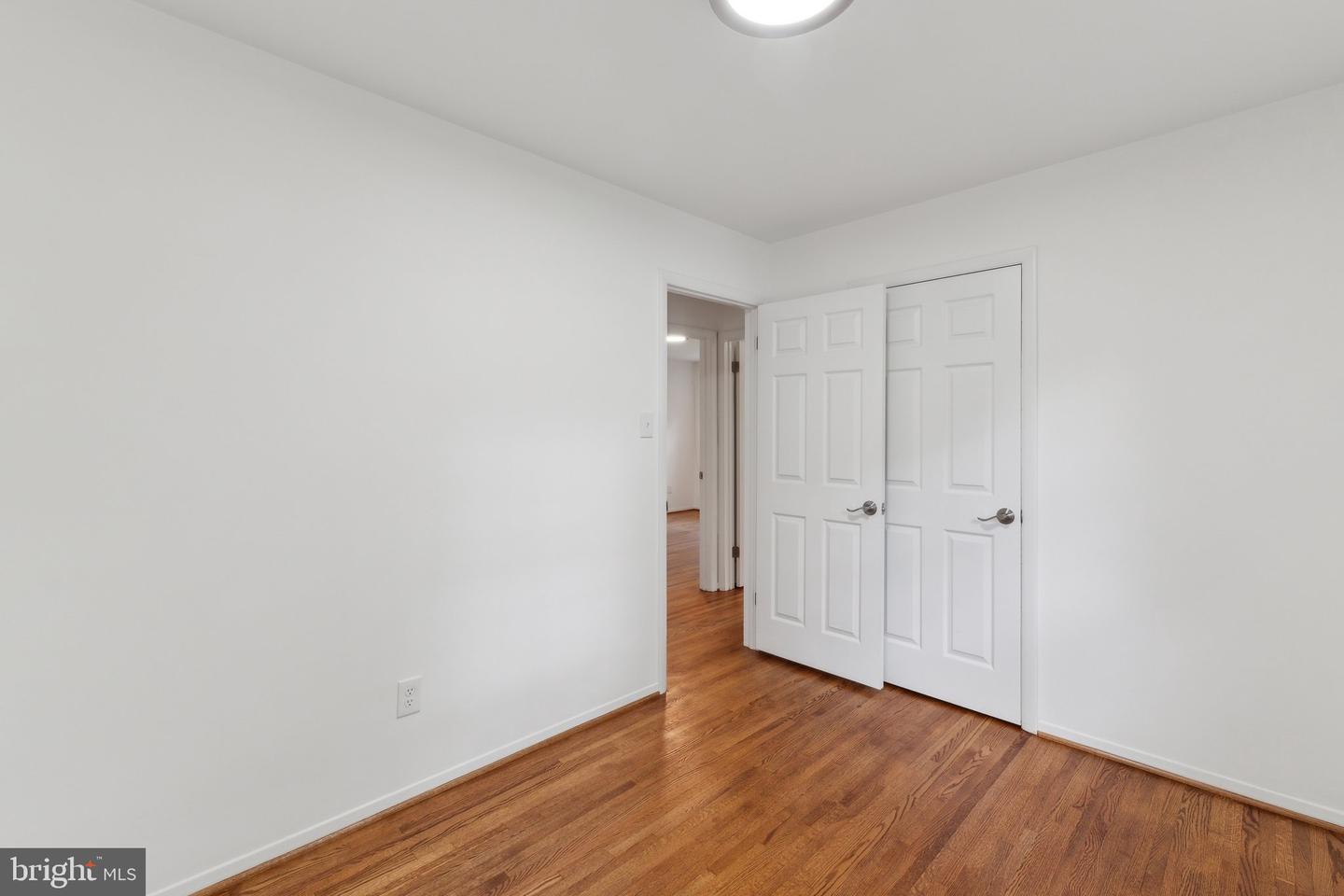 8626 KERRY LN, SPRINGFIELD, Virginia 22152, 4 Bedrooms Bedrooms, ,2 BathroomsBathrooms,Residential,For sale,8626 KERRY LN,VAFX2235688 MLS # VAFX2235688