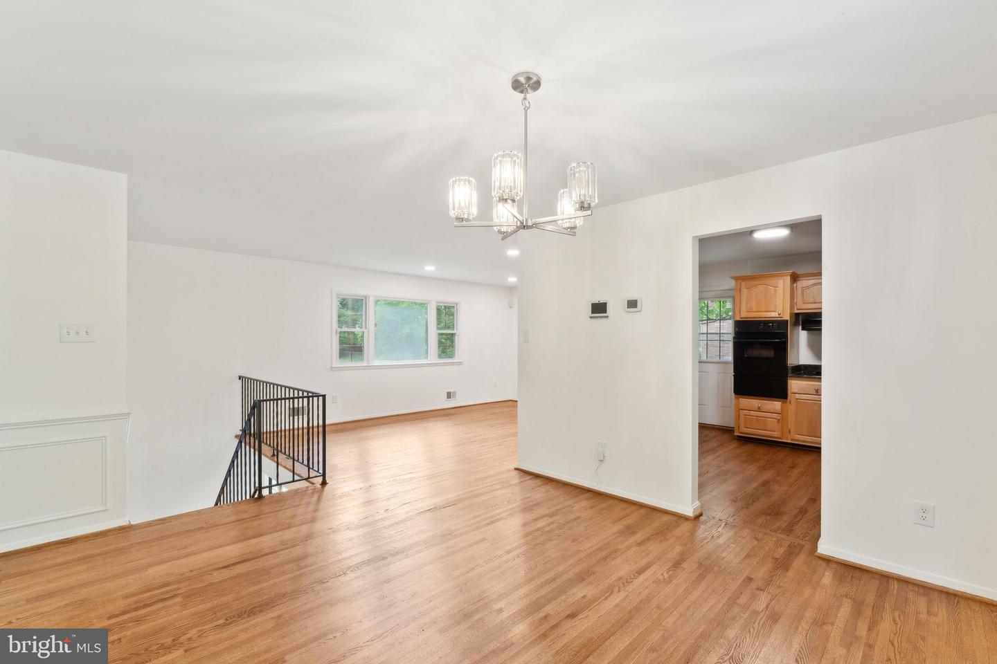 8626 KERRY LN, SPRINGFIELD, Virginia 22152, 4 Bedrooms Bedrooms, ,2 BathroomsBathrooms,Residential,For sale,8626 KERRY LN,VAFX2235688 MLS # VAFX2235688