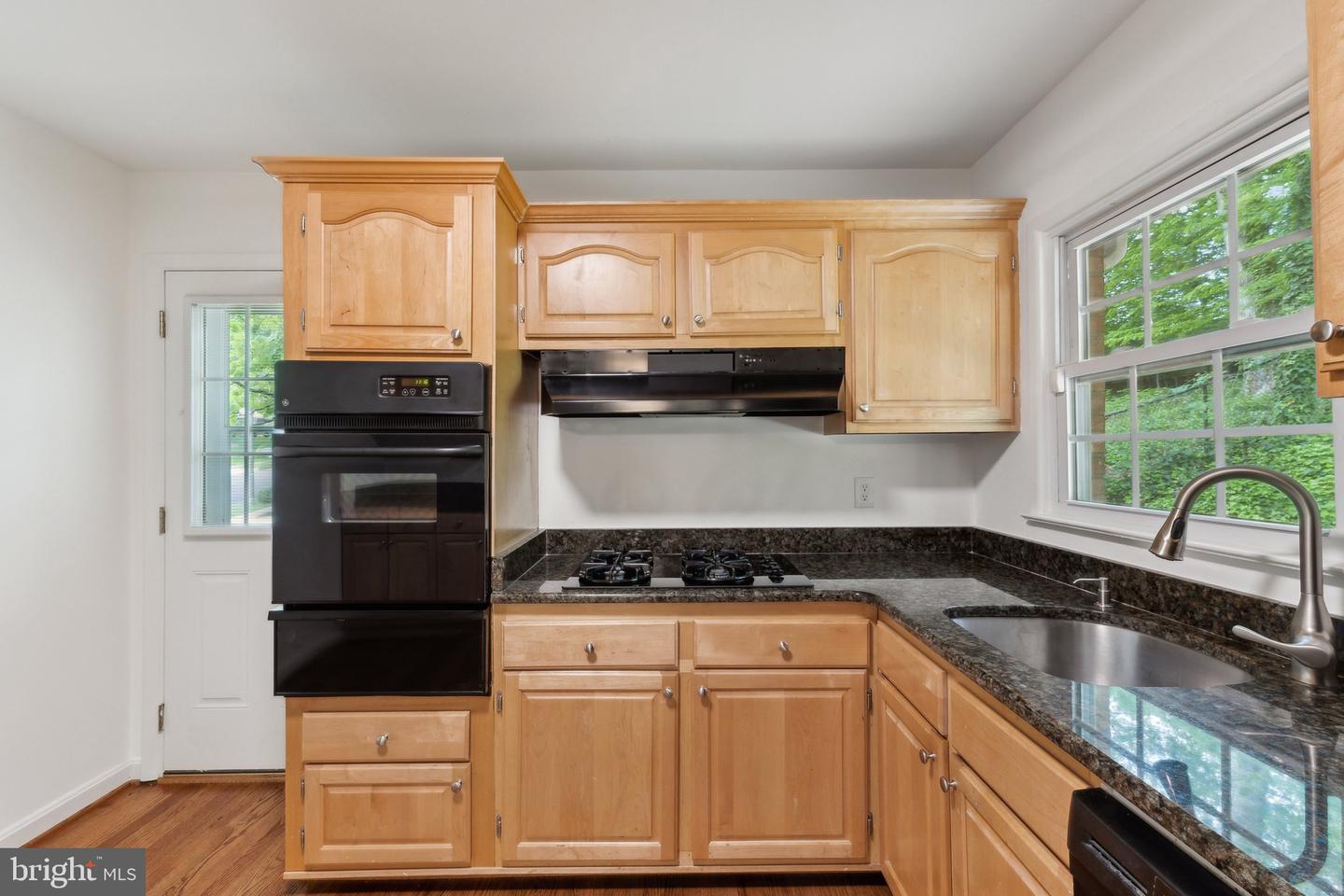 8626 KERRY LN, SPRINGFIELD, Virginia 22152, 4 Bedrooms Bedrooms, ,2 BathroomsBathrooms,Residential,For sale,8626 KERRY LN,VAFX2235688 MLS # VAFX2235688