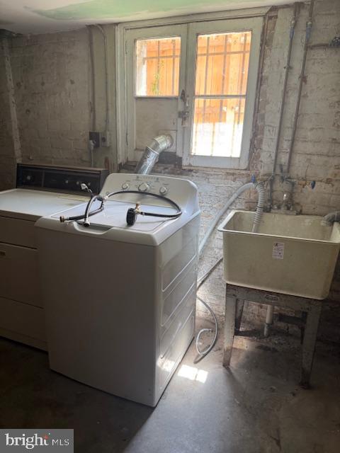331 5TH ST SE, WASHINGTON, District Of Columbia 20003, 5 Bedrooms Bedrooms, ,3 BathroomsBathrooms,Residential,For sale,331 5TH ST SE,DCDC2196670 MLS # DCDC2196670