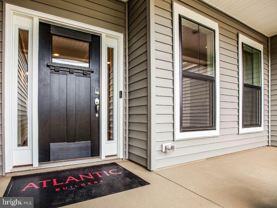 1 BLAKELY ST, FREDERICKSBURG, Virginia 22408, 3 Bedrooms Bedrooms, ,2 BathroomsBathrooms,Residential,For sale,1 BLAKELY ST,VASP2032494 MLS # VASP2032494