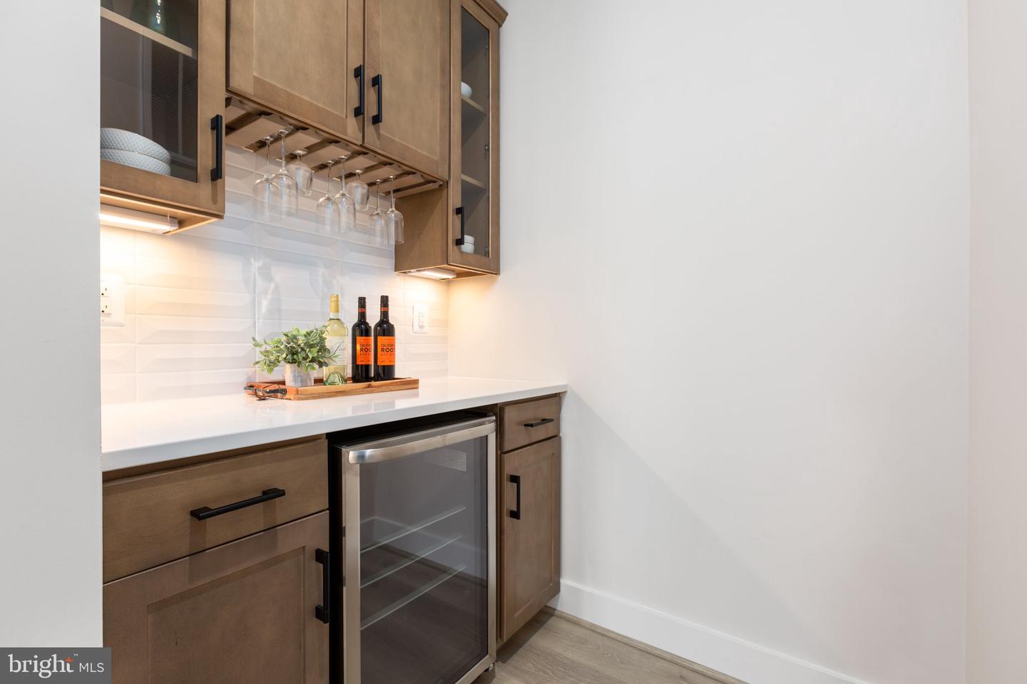 1 BLAKELY ST, FREDERICKSBURG, Virginia 22408, 3 Bedrooms Bedrooms, ,2 BathroomsBathrooms,Residential,For sale,1 BLAKELY ST,VASP2032496 MLS # VASP2032496