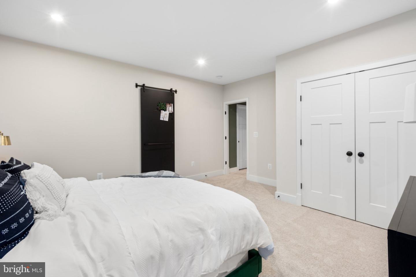 1 BLAKELY ST, FREDERICKSBURG, Virginia 22408, 3 Bedrooms Bedrooms, ,2 BathroomsBathrooms,Residential,For sale,1 BLAKELY ST,VASP2032496 MLS # VASP2032496