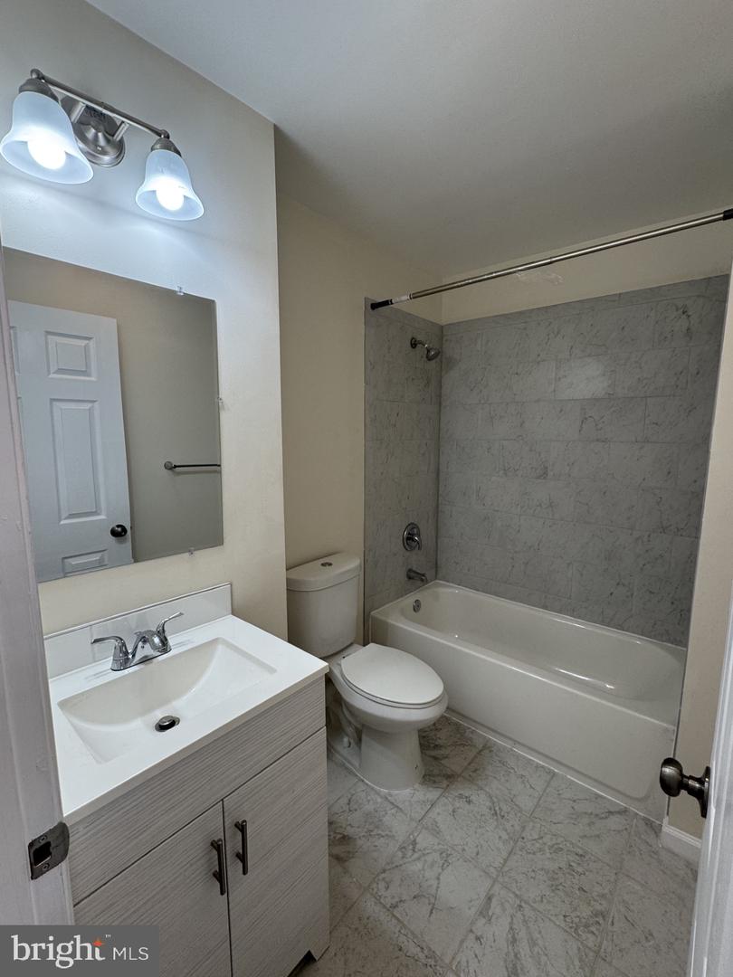 5414 D ST SE, WASHINGTON, District Of Columbia 20019, 6 Bedrooms Bedrooms, ,5 BathroomsBathrooms,Residential,For sale,5414 D ST SE,DCDC2196934 MLS # DCDC2196934