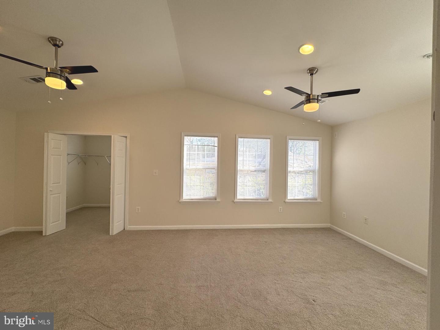 5414 D ST SE, WASHINGTON, District Of Columbia 20019, 6 Bedrooms Bedrooms, ,5 BathroomsBathrooms,Residential,For sale,5414 D ST SE,DCDC2196934 MLS # DCDC2196934