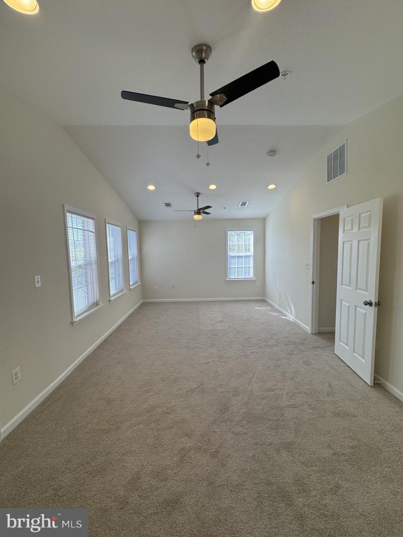 5414 D ST SE, WASHINGTON, District Of Columbia 20019, 6 Bedrooms Bedrooms, ,5 BathroomsBathrooms,Residential,For sale,5414 D ST SE,DCDC2196934 MLS # DCDC2196934