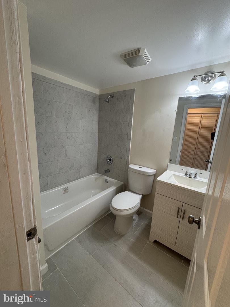 5414 D ST SE, WASHINGTON, District Of Columbia 20019, 6 Bedrooms Bedrooms, ,5 BathroomsBathrooms,Residential,For sale,5414 D ST SE,DCDC2196934 MLS # DCDC2196934