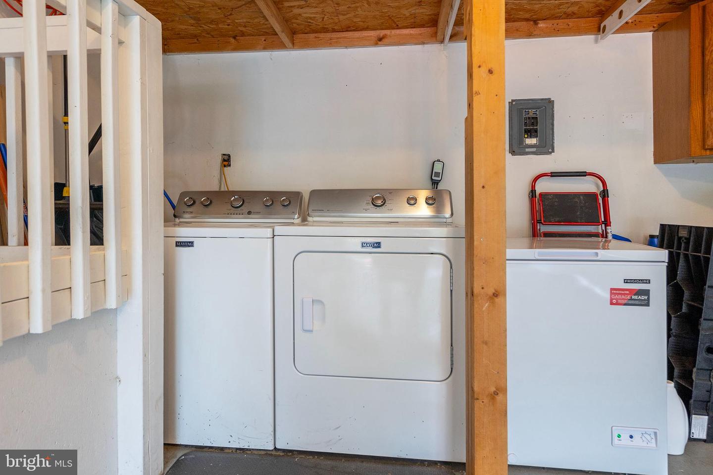 200 DOGWOOD RD, WINCHESTER, Virginia 22602, 3 Bedrooms Bedrooms, ,1 BathroomBathrooms,Residential,For sale,200 DOGWOOD RD,VAFV2033618 MLS # VAFV2033618