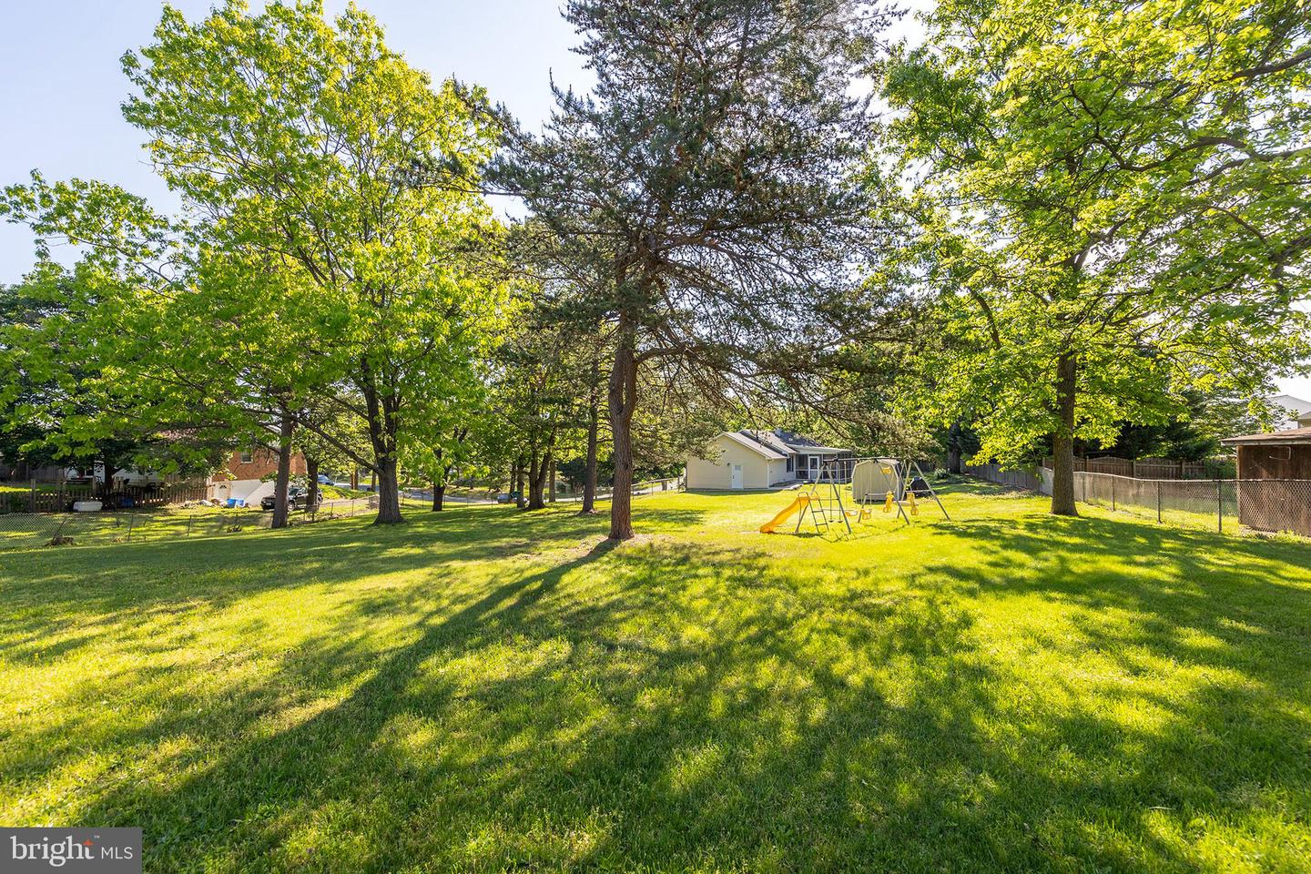 200 DOGWOOD RD, WINCHESTER, Virginia 22602, 3 Bedrooms Bedrooms, ,1 BathroomBathrooms,Residential,For sale,200 DOGWOOD RD,VAFV2033618 MLS # VAFV2033618