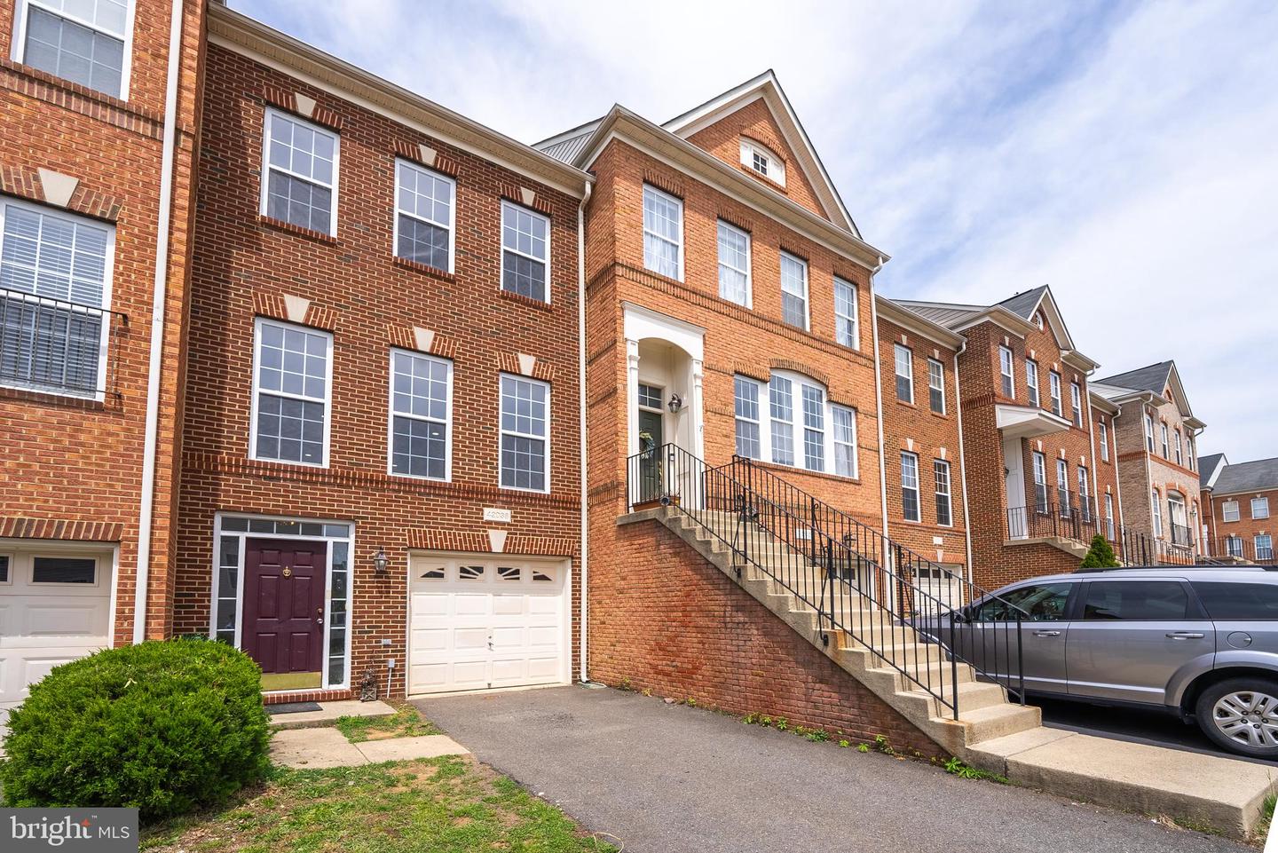 42038 ANGEL ARCH TER, ALDIE, Virginia 20105, 3 Bedrooms Bedrooms, ,3 BathroomsBathrooms,Residential,For sale,42038 ANGEL ARCH TER,VALO2094698 MLS # VALO2094698