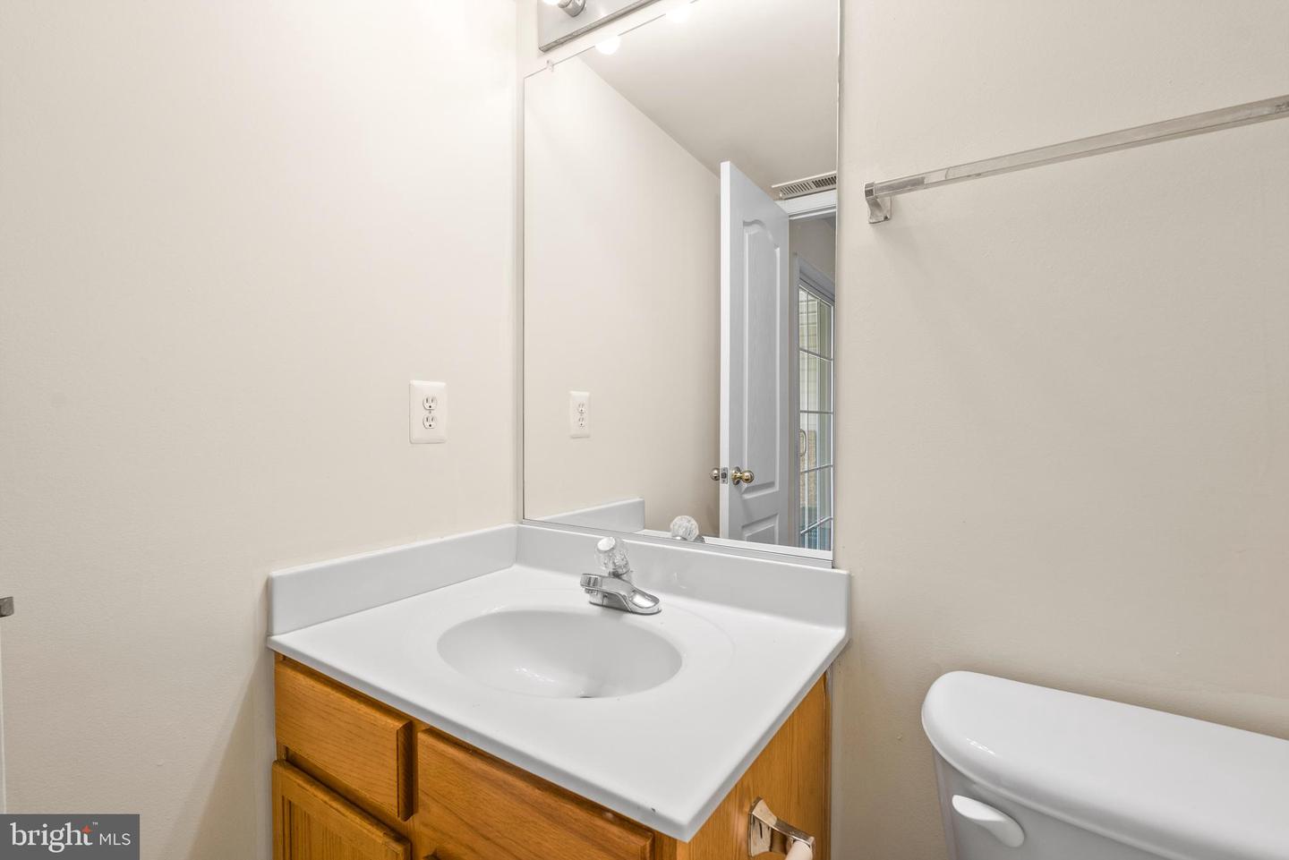 42038 ANGEL ARCH TER, ALDIE, Virginia 20105, 3 Bedrooms Bedrooms, ,3 BathroomsBathrooms,Residential,For sale,42038 ANGEL ARCH TER,VALO2094698 MLS # VALO2094698
