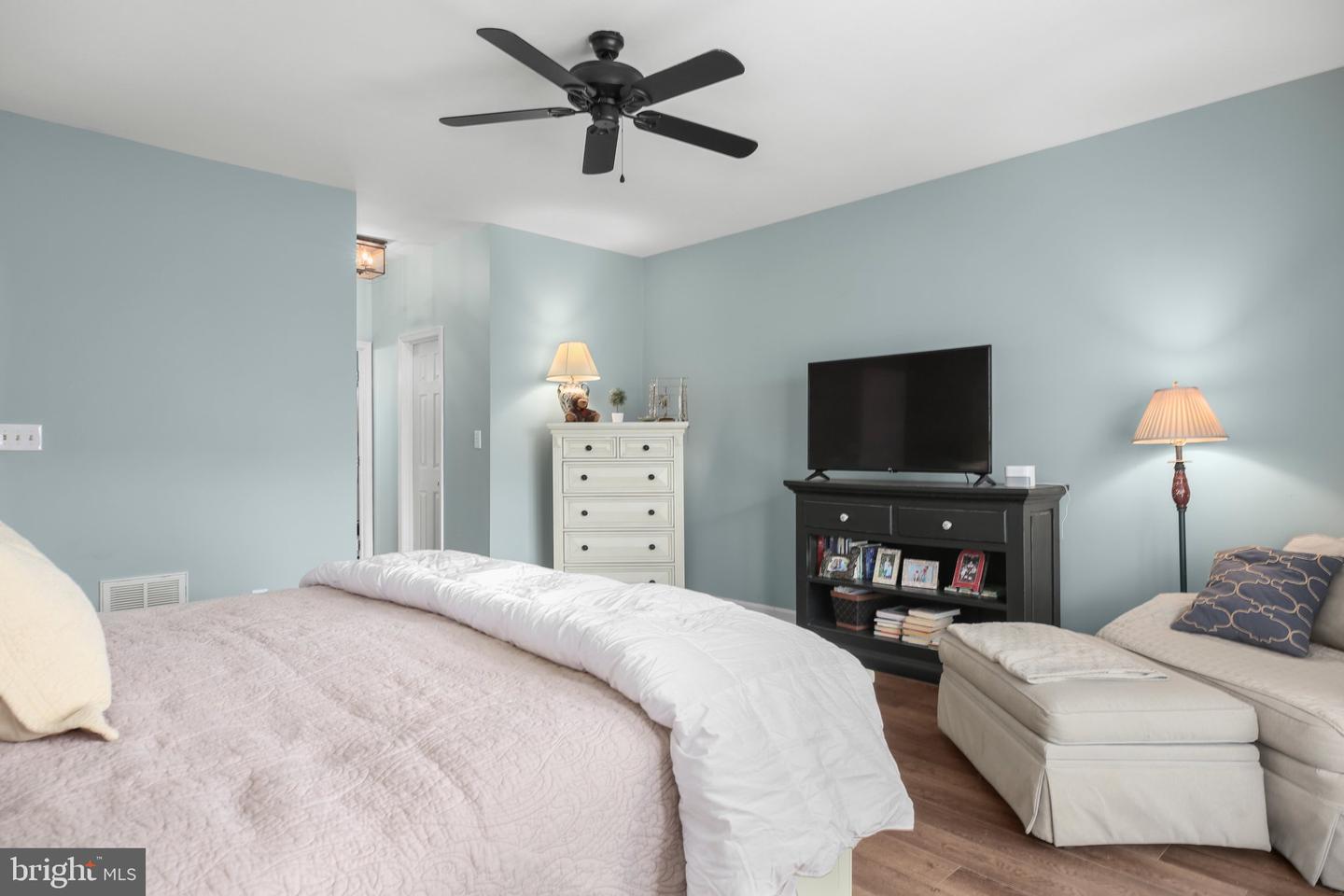 9301 GLASCOW DR, FREDERICKSBURG, Virginia 22408, 2 Bedrooms Bedrooms, ,2 BathroomsBathrooms,Residential,For sale,9301 GLASCOW DR,VASP2032568 MLS # VASP2032568