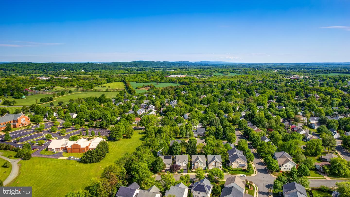 488 MARSHALL DR NE, LEESBURG, Virginia 20176, 5 Bedrooms Bedrooms, ,3 BathroomsBathrooms,Residential,For sale,488 MARSHALL DR NE,VALO2094934 MLS # VALO2094934