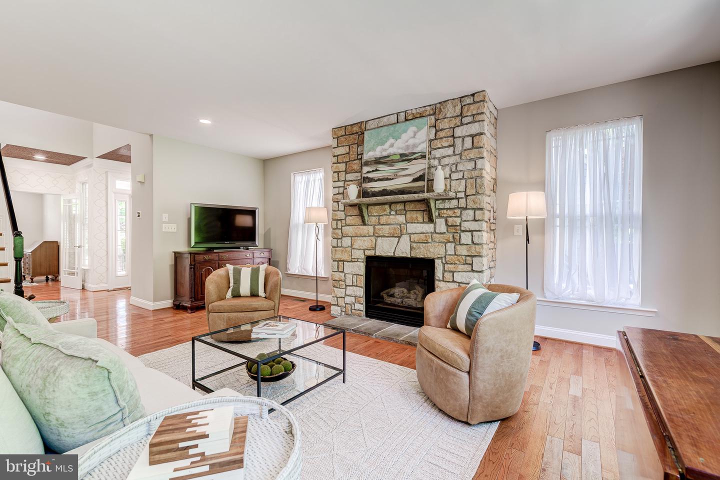 488 MARSHALL DR NE, LEESBURG, Virginia 20176, 5 Bedrooms Bedrooms, ,3 BathroomsBathrooms,Residential,For sale,488 MARSHALL DR NE,VALO2094934 MLS # VALO2094934